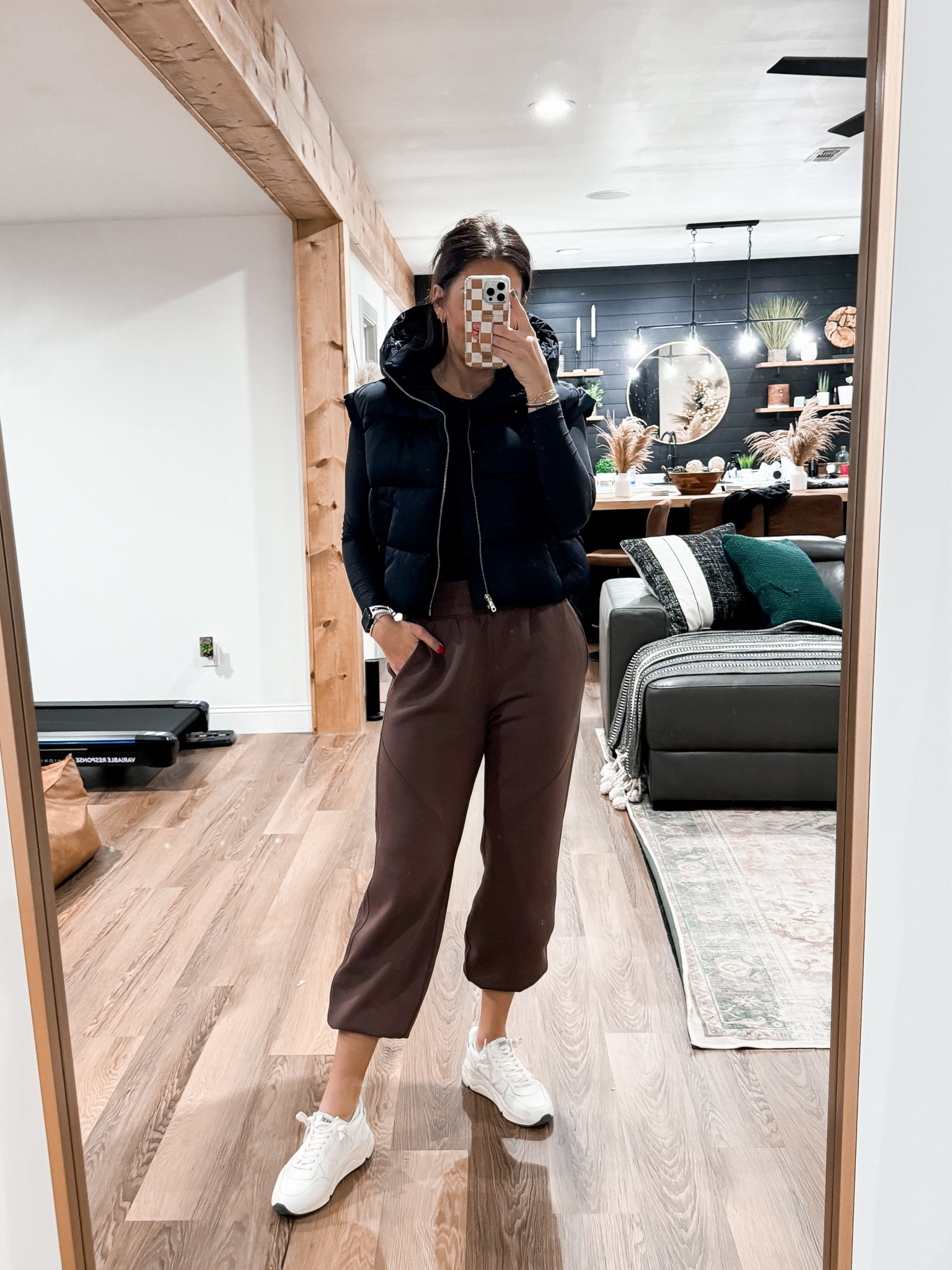 Top-medium
Vest-medium
Sweatpants-medium
Sneakers-37

#LTKsalealert #LTKstyletip #LTKshoecrush