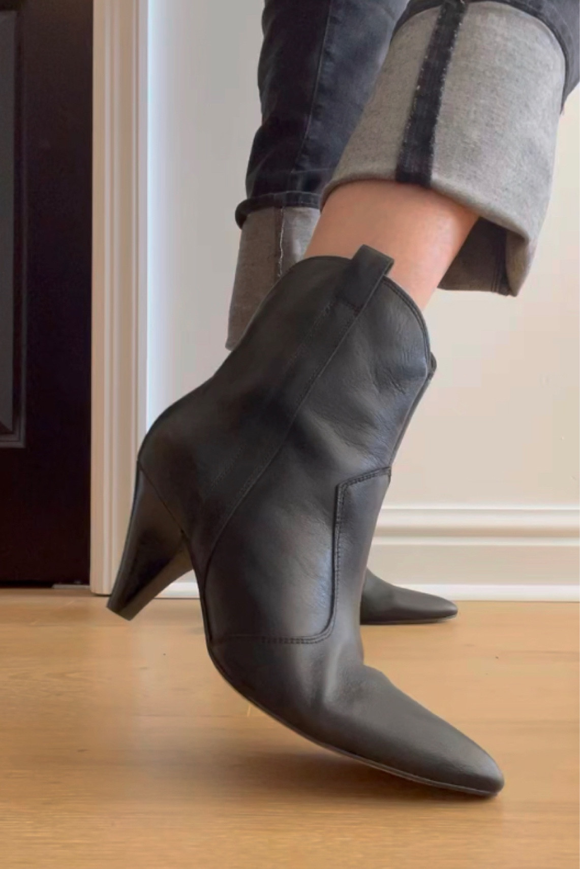 Comfy ✅
Can wear all day ✅
Western details ✅
Modern pointy toe ✅
Fits well under straight leg jeans ✅ 

TTS 

#LTKSeasonal #LTKshoecrush #LTKover40
