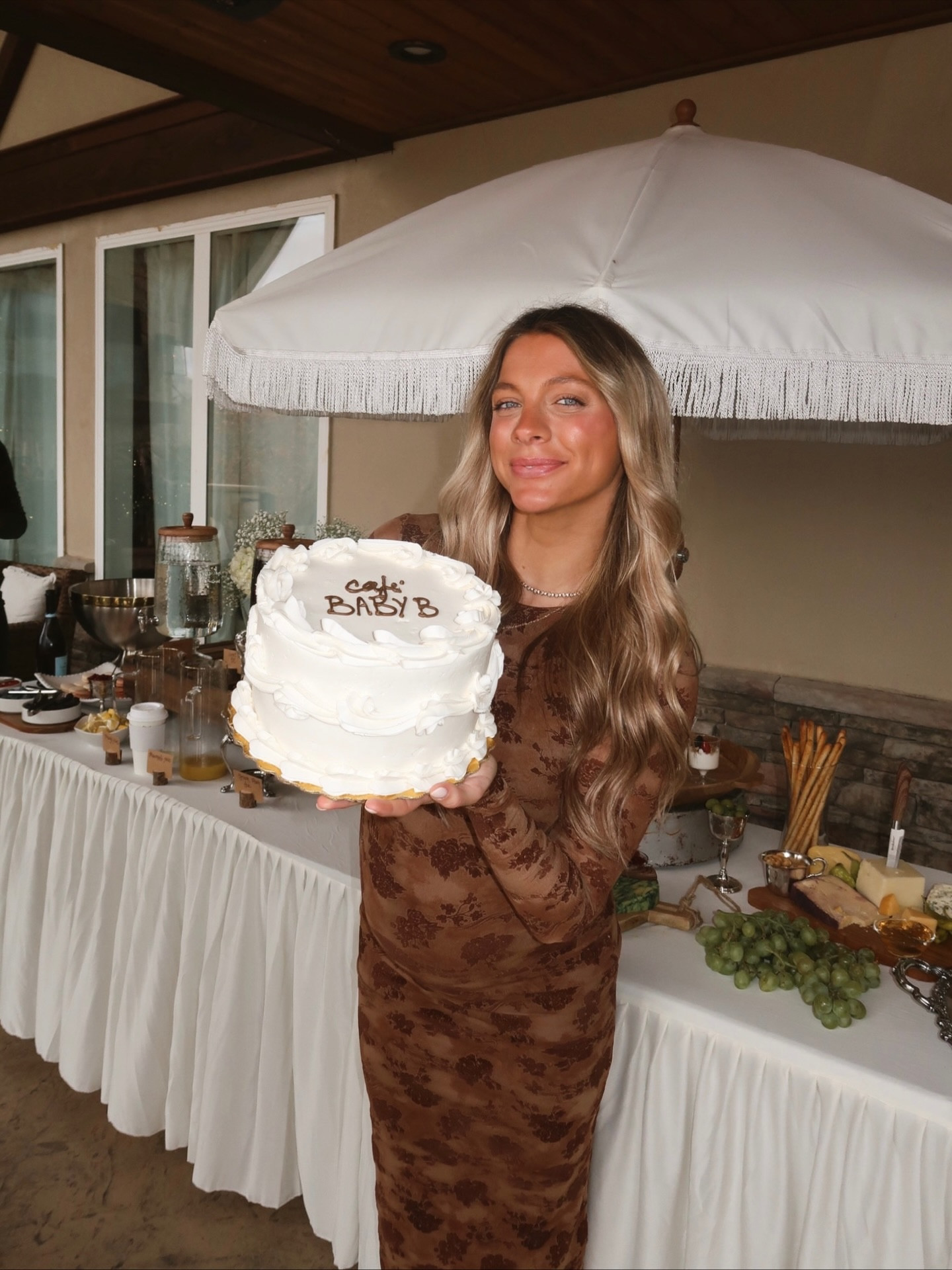 Café baby B 🧸🤍 Such a special day! we can’t wait to meet our girl!