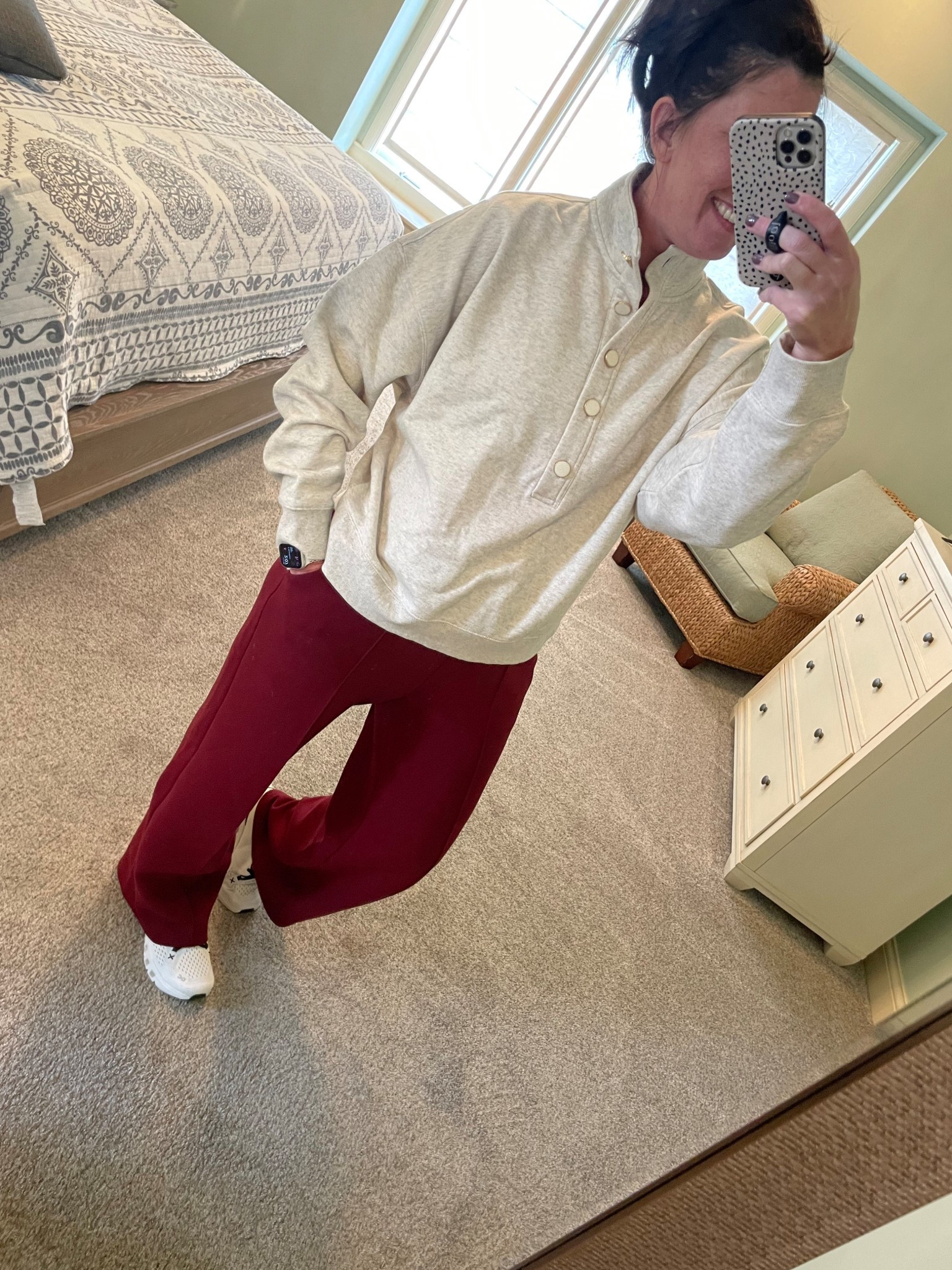 Sunday comfies 

Pants: tts medium
Sweatshirt: tts medium 
Shoes:tts

#LTKOver40 #LTKootd #LTKmomlife