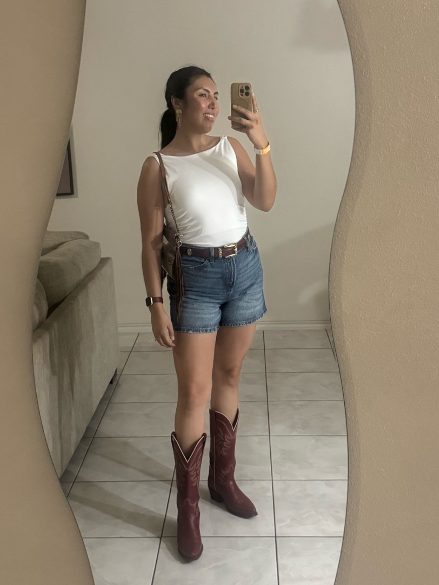Summer western ootd inspo

#LTKgrwm #LTKootd #LTKdayinmylife