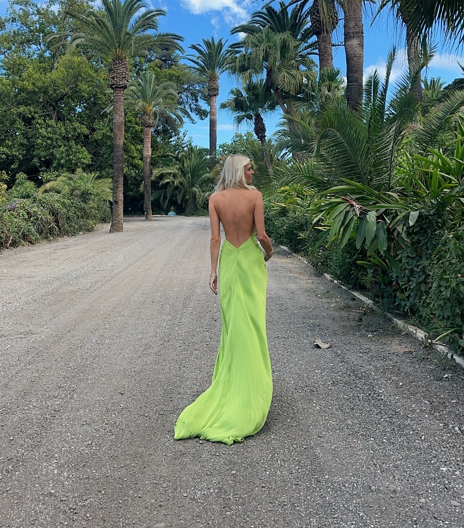 I am wearing 
- Costarellos dress (size FR36)
- Bottega Clutch
- Magda Butrym heels

#wedding #weddingguest #destinationwedding #spain #hochzeit #ootd #ootn #blcktie #blacktiedress

Folge meinem Shop @LisavonBlumenstein in der @shop.LTK-App, um diesen Beitrag zu kaufen und meine exklusiven App-Inhalte zu sehen!

#liketkit #LTKeurope #LTKsummer #LTKwedding
@shop.ltk
https://liketk.it/4KTFl

#LTKeurope #LTKbeauty #LTKpartywear