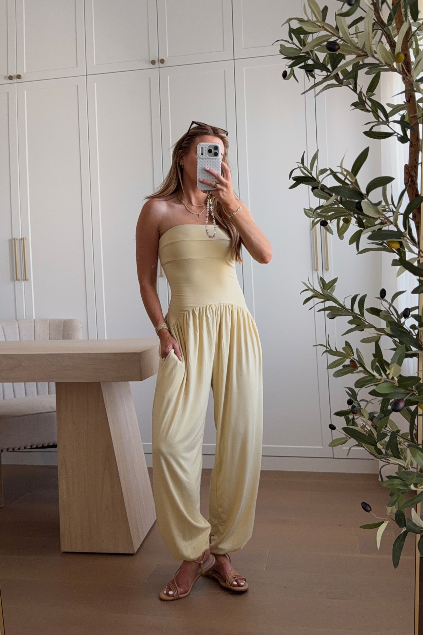 so comfortable, wearing an xs  