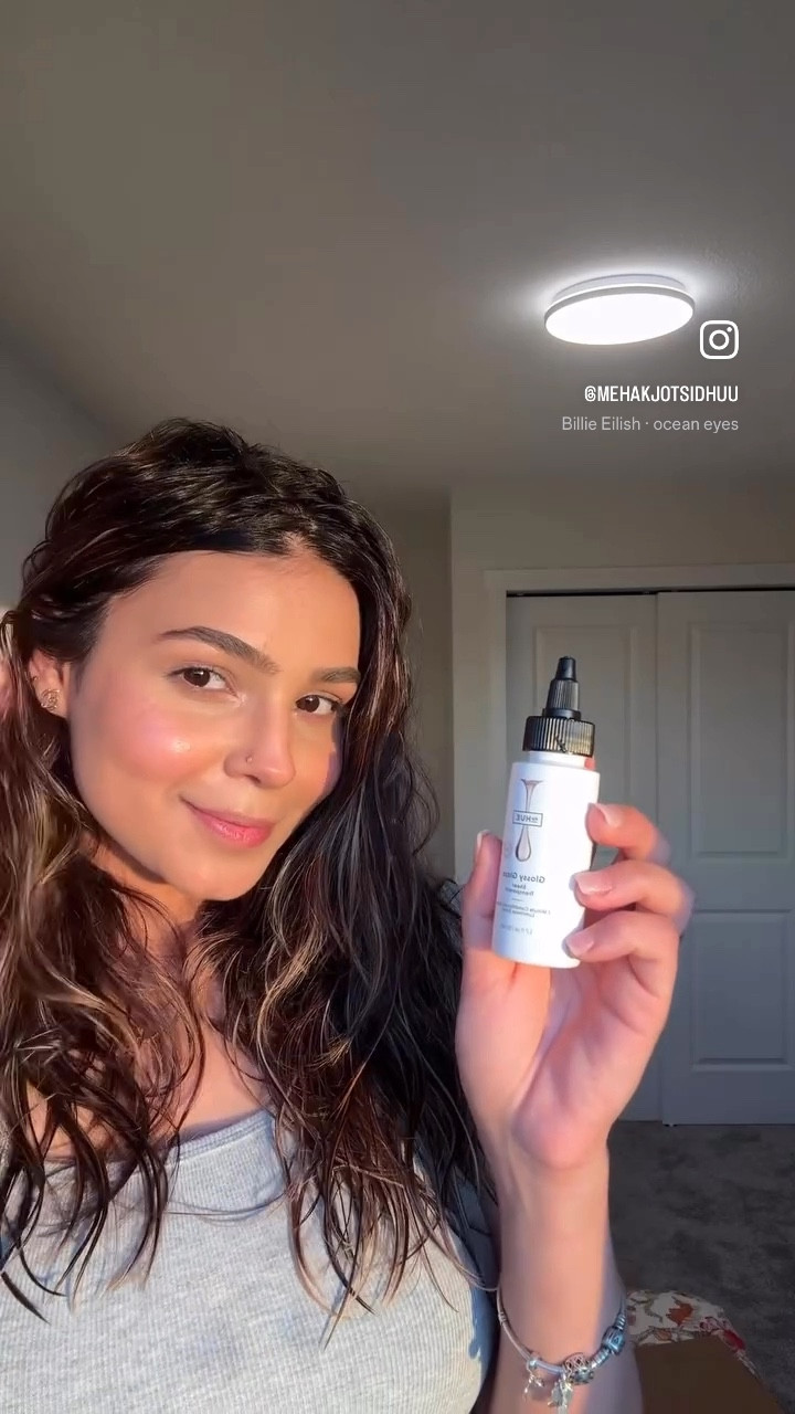 The key to my healthy and shinning hairs ✨
DPhue 


#LTKbeauty #LTKdresses #LTKcanada