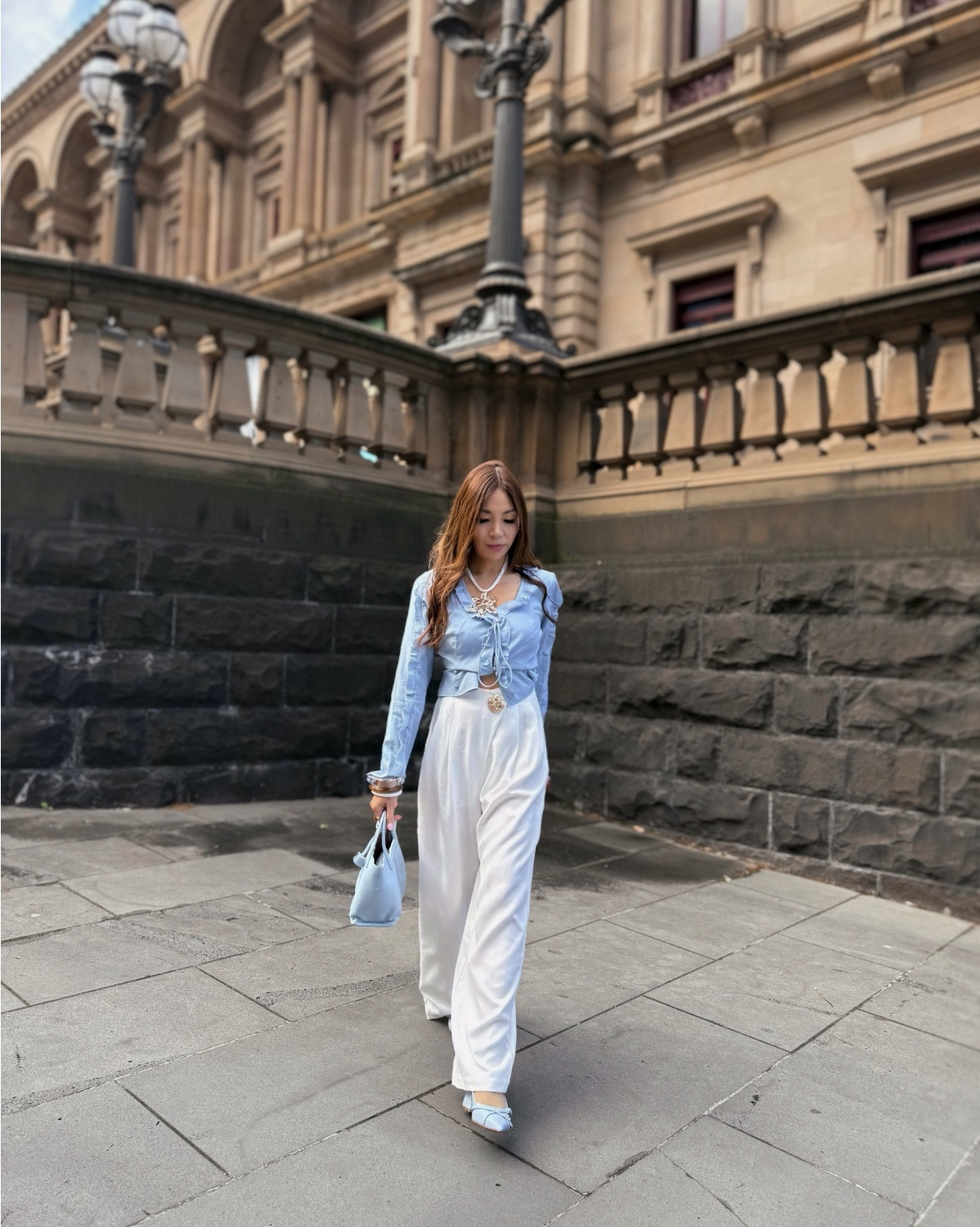 Let the blue moments define you 🩵

This shade is going to be forever in my wardrobe. It’s giving minimal look but maximum impact for the weekend thanks to Rihoas. Mind you, this is something I could definitely style up in different ways and wear through the work week. 

Here’s a sneaky discount for you! Use code “Liyan” for 20% any purchase from @Rihoas_official. xx

#ad
#Rihoas #InRihoas #RihoasPartner #outfitoftheday #newarrivals #springoutfitinspo #streetstylechic #howtowear

#LTKworkwear #LTKaustralia #LTKspring