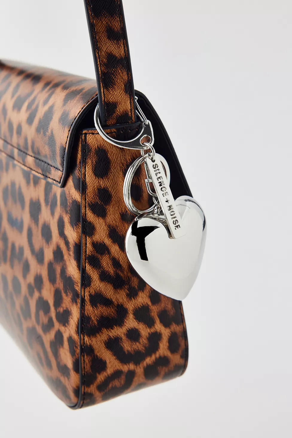 Silence + Noise Heart Charm Keychain | Urban Outfitters (US and RoW)