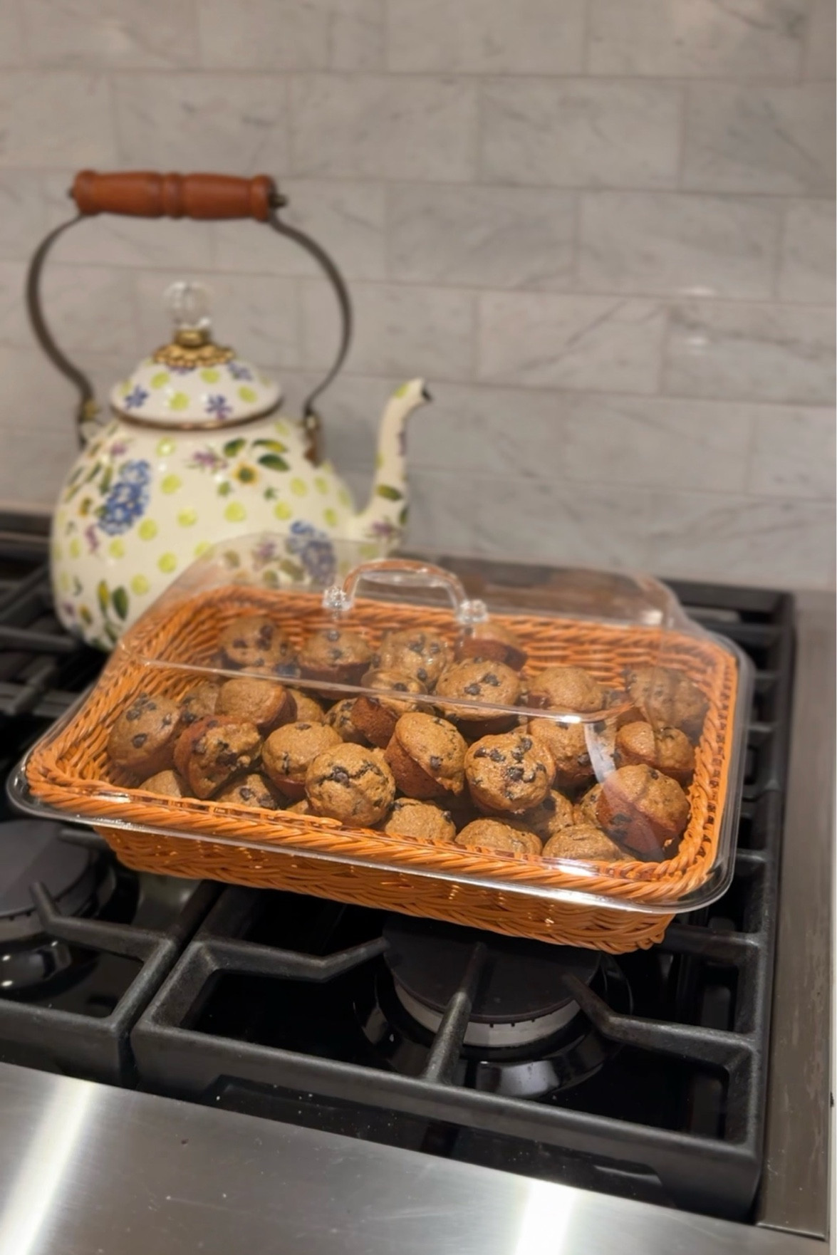 Love this container for indoor and outdoor hosting!