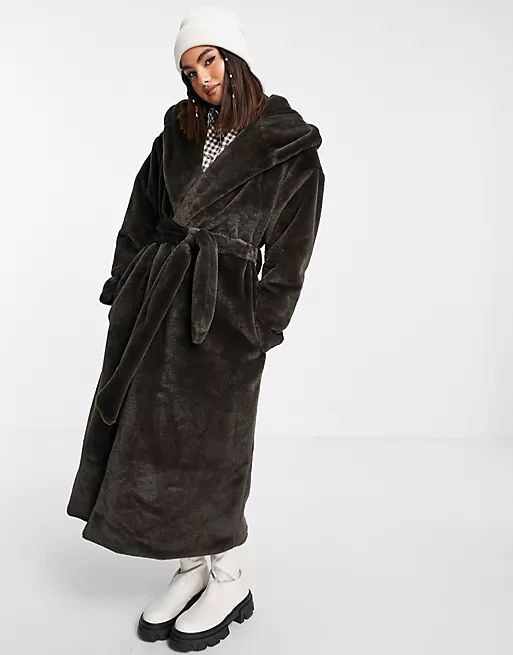 COLLUSION faux fur maxi coat in brown | ASOS (Global)