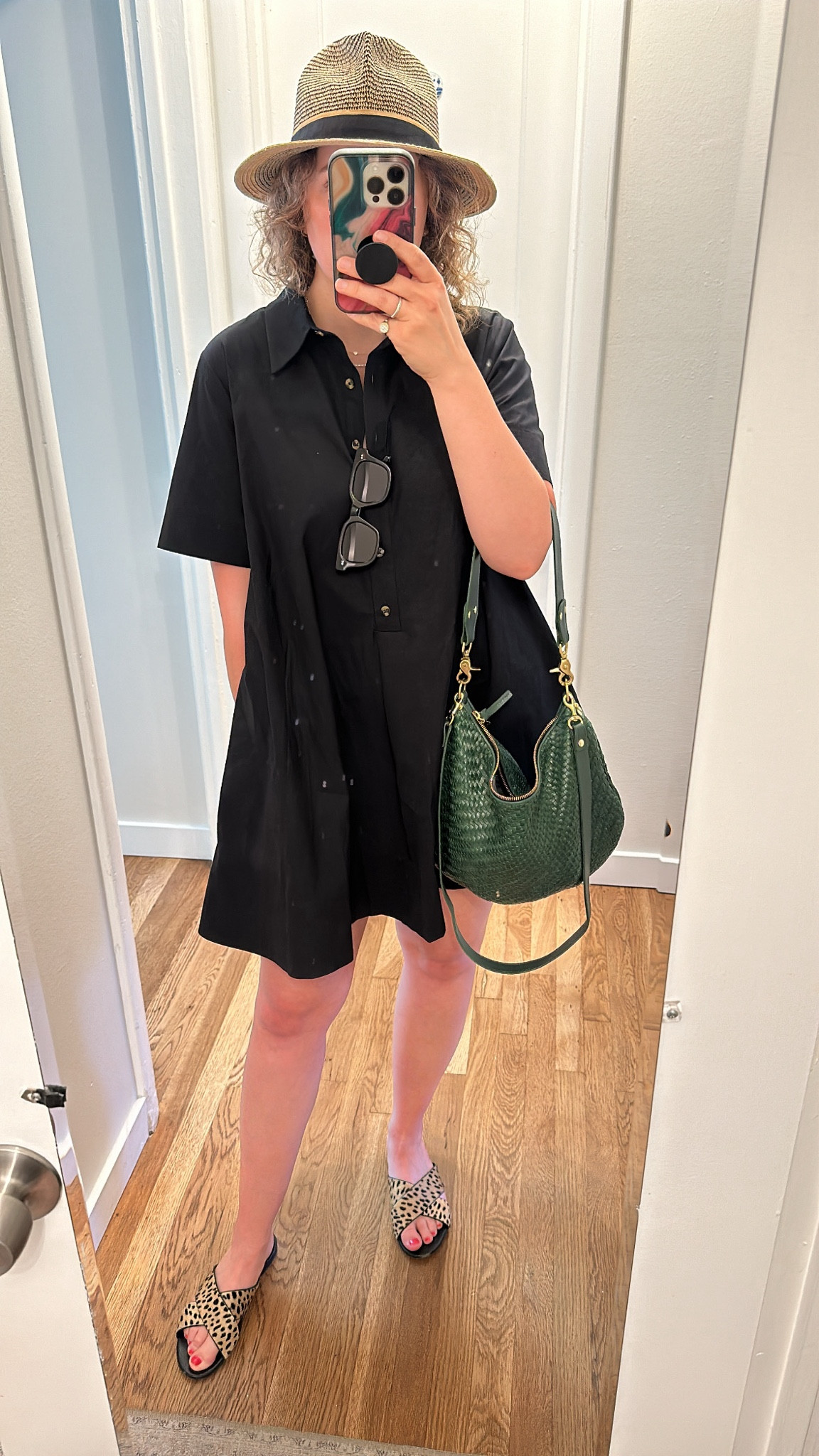OOTD for a very hot day 🥵 
(Hat is old Vince Camuto)