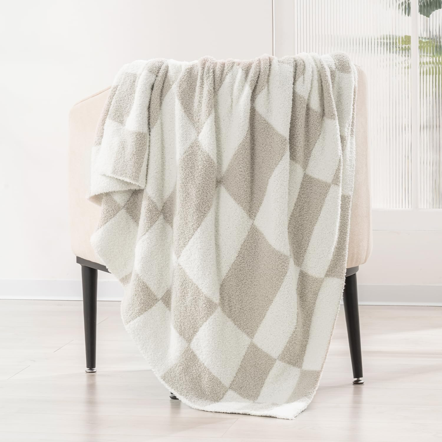 EVERGRACE Super Soft Checkered Knit Throw Blanket for Couch, Cozy Fluffy Plush Fuzzy Microfiber C... | Amazon (US)