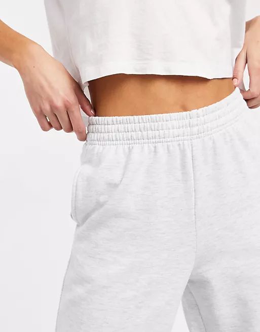 New Look Tall cuffed sweatpants in mid gray | ASOS (Global)