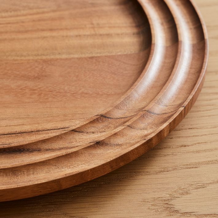 Grooved Wood Charger | West Elm (US)