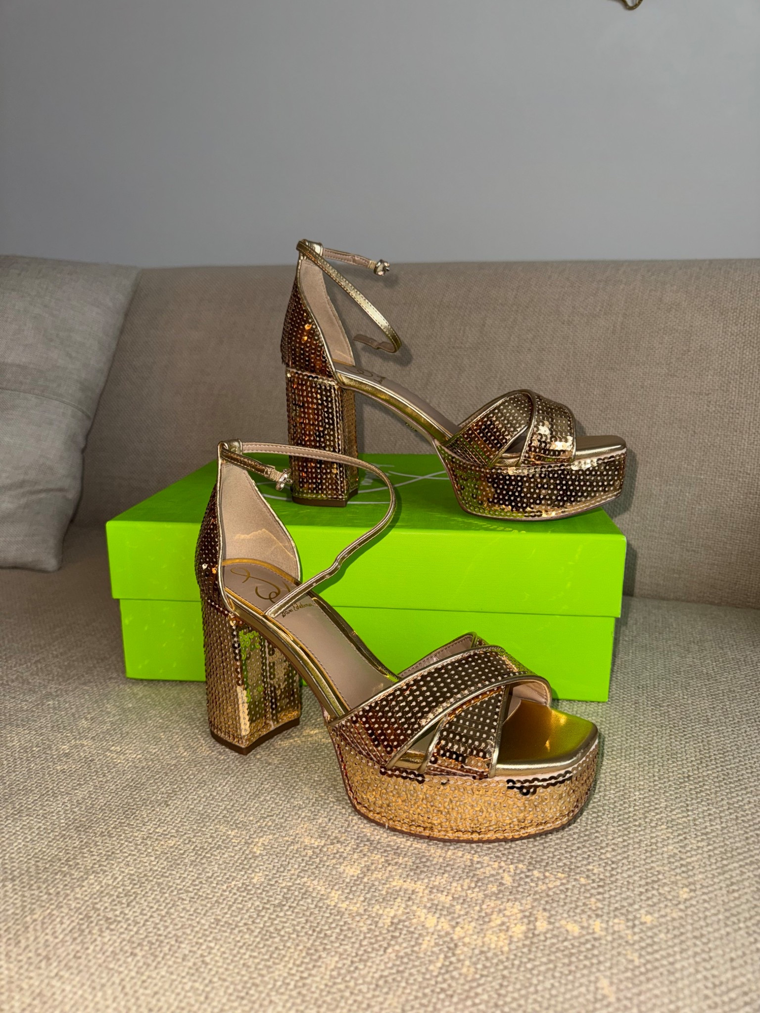 Gold sequin platform sandals

#LTKSeasonal #LTKOver40 #LTKSaleAlert