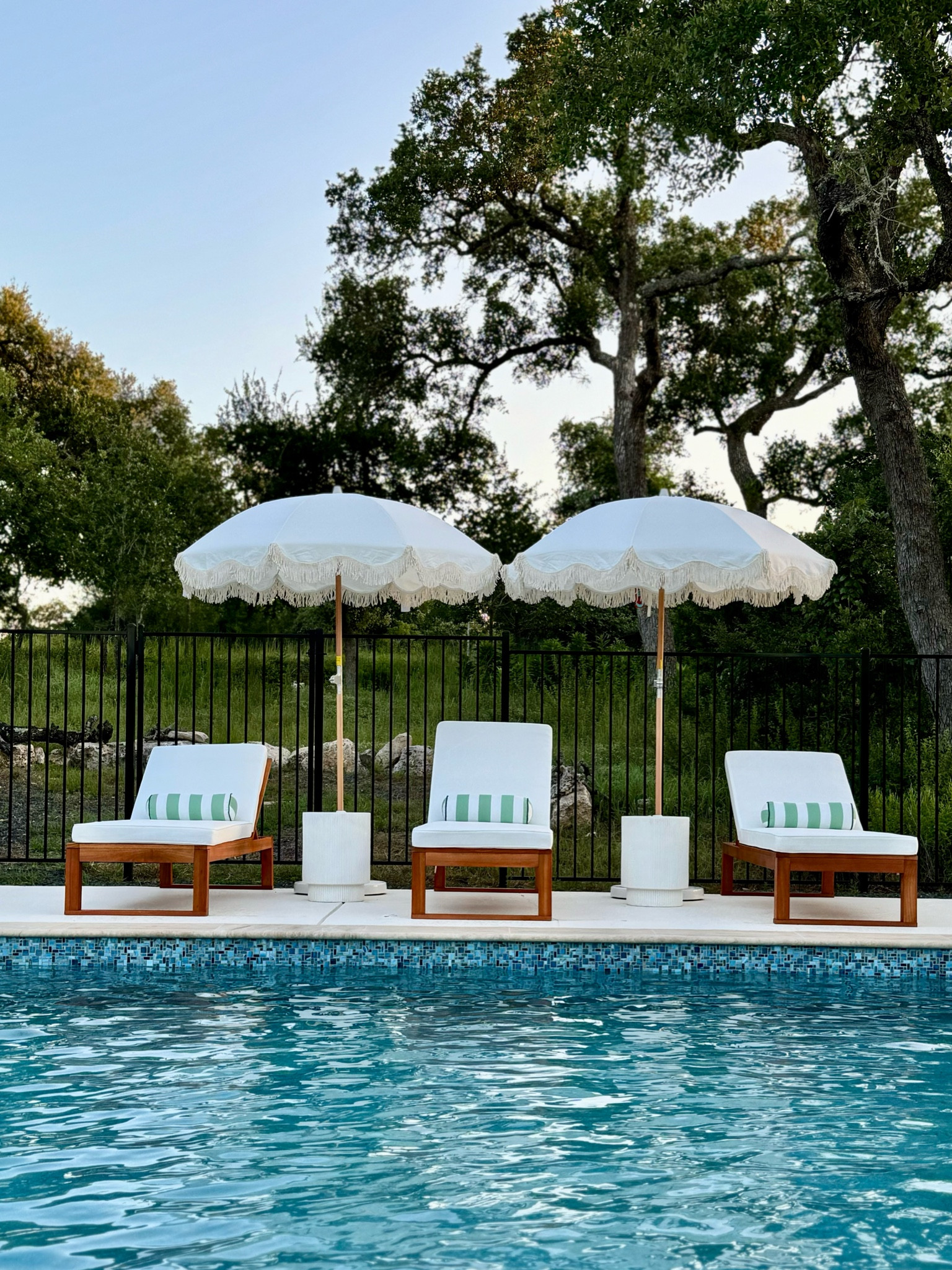 Resort style pool furniture on a budget 

#budgetpoolfurniture #resortstylepool #outdoorfurnitureonabudget #stylishpatiodecor #stylishpooldecor #styleonabudget #outdoorstyle #resortstyle #poolaesthetic

#LTKSeasonal #LTKFindsUnder100 #LTKHome