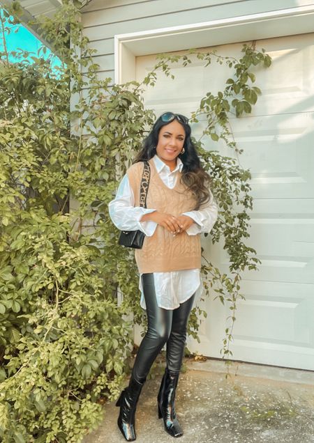 Sweater vest weather 🙋🏽‍♀️🤎
Calling anyone for the sweater vest , Check my insta for more and links 


#LTKfindsunder50 #LTKstyletip #LTKHolidaySale