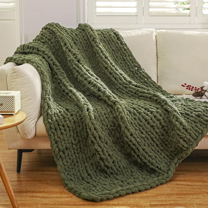 WESHIONGOO Chunky Knit Blanket 50"×60" Jumbo Chenille Yarn Olive Green | Amazon (US)