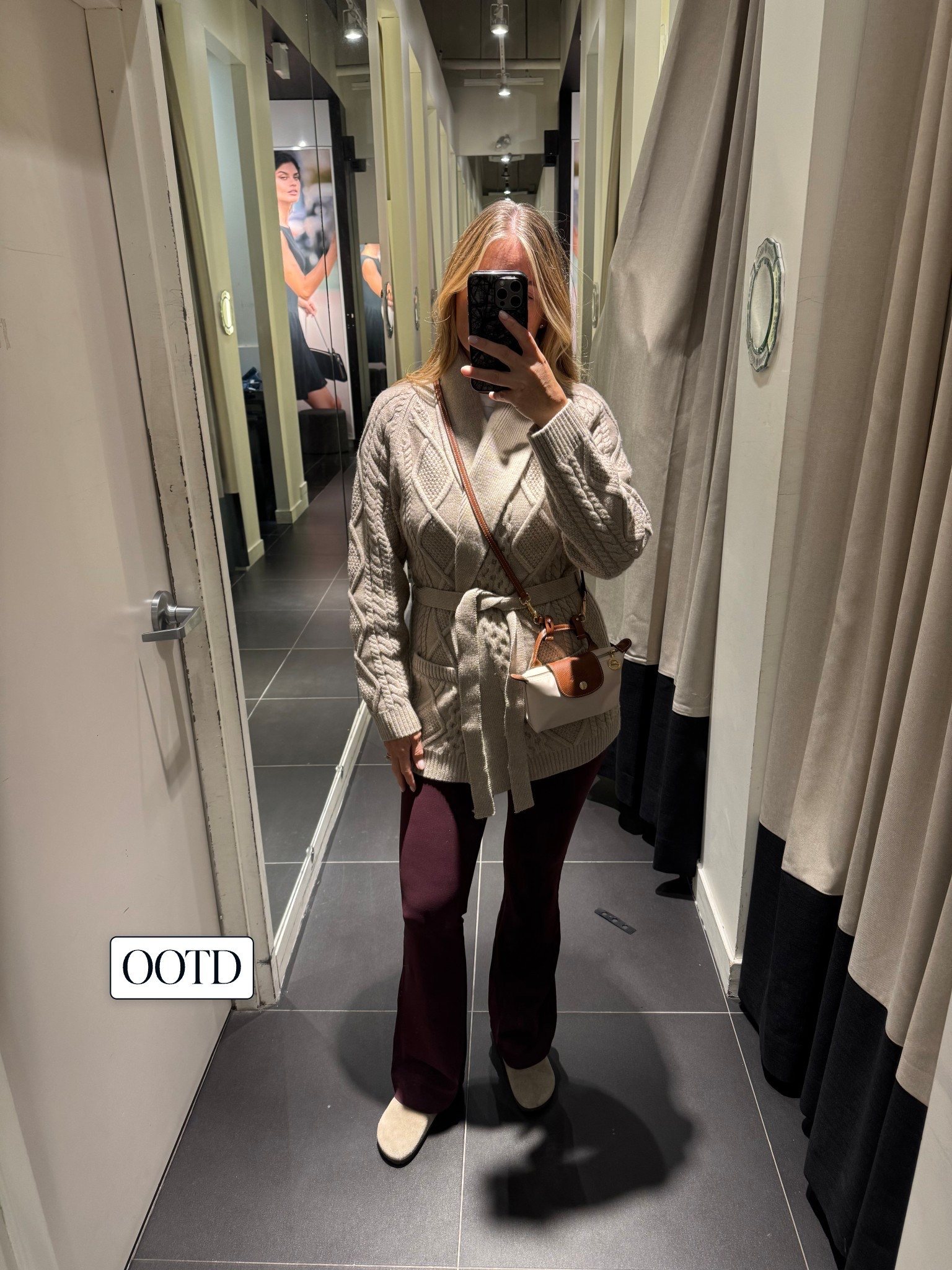 Comfy errands style 

#LTKcanada #LTKstyletip