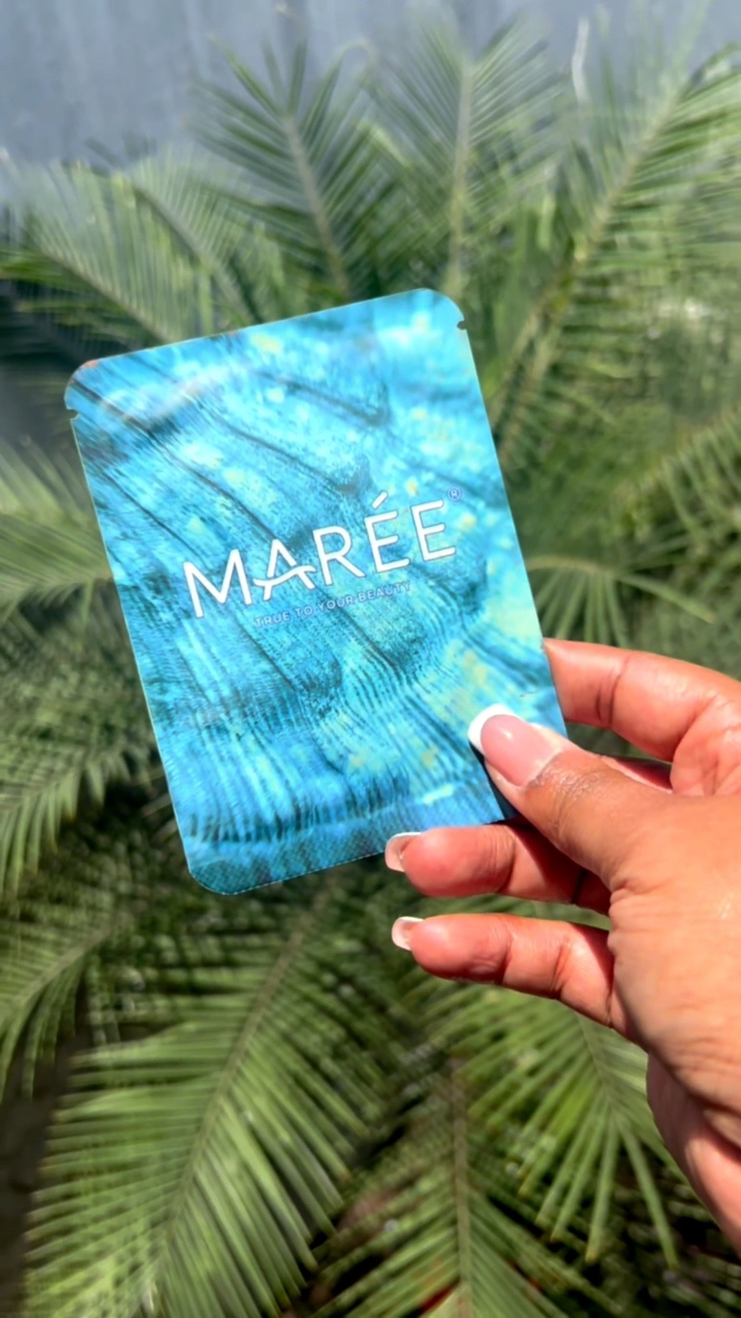 @meetmareeskincare collagen eye gel pads.
If the product has collagen in it I need it asap
#skincare #skincareroutine #eyepads

#LTKBeauty #LTKTravel #LTKHome
