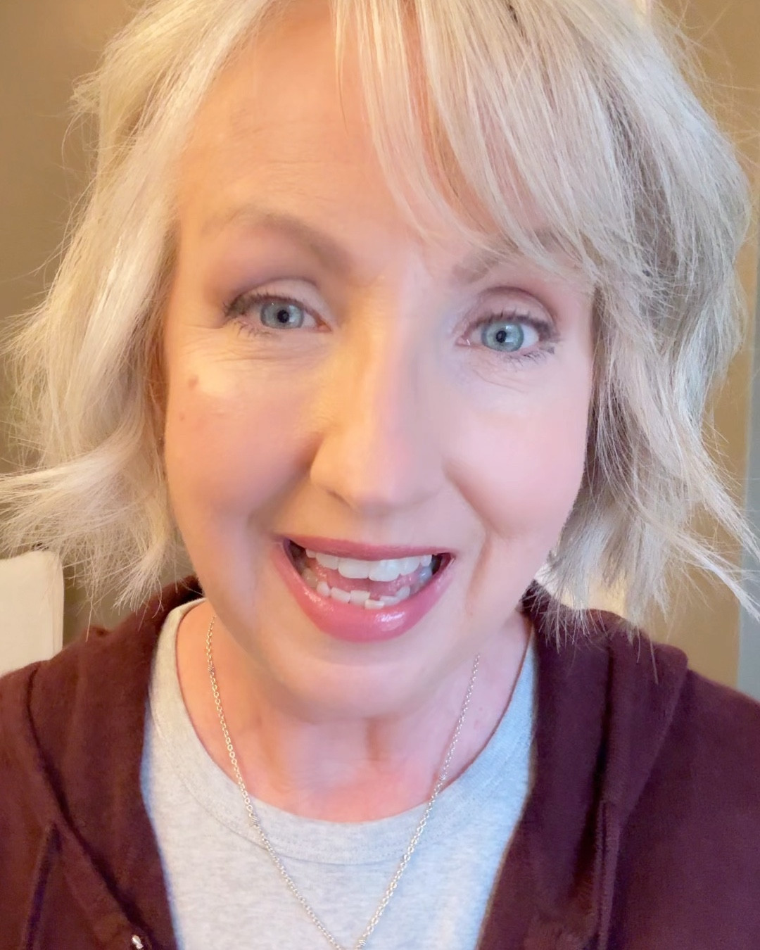 I’ve got 4 beauty tips to help you look young, vibrant and your best. 1. Define and fill out your brows. Fuller brows are a sign of youth, so use the Anastasia Beverly Hills brow pomade to help create more youthful brows. 2. Fill out your lashes. As we age we sometimes lose lashes. So the Lancôme Definicils mascara helps lengthen and define the lashes you have. 3. Add back some of your youthful color. Especially if your wear foundation, it’s important to add some blush to restore color to the places the sun naturally gives you color. I like Estée Lauder’s Pure Color Envy in Rebellious Rose or Mauve Mystique. 4. Take care of your hands. I’m using the hand cream and hand retinol by Necessaire. @nordstrombeauty #nordstrompartner 

#LTKOver40 #LTKFindsUnder100 #LTKBeauty