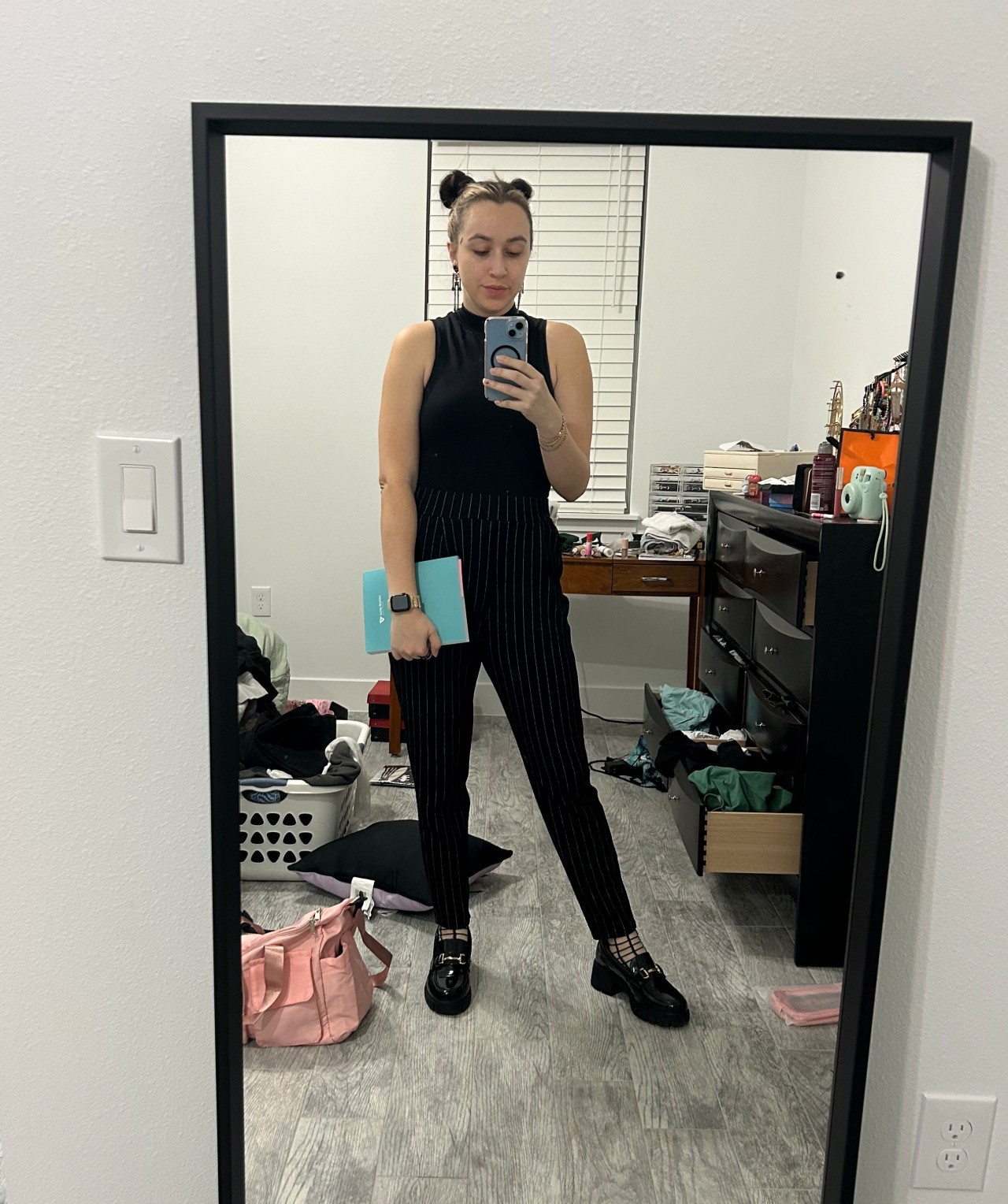 The best corporate girly outfit in the messiness of it all. This is a great outfit when you want to show off the fun earrings!!

#LTKWorkwear