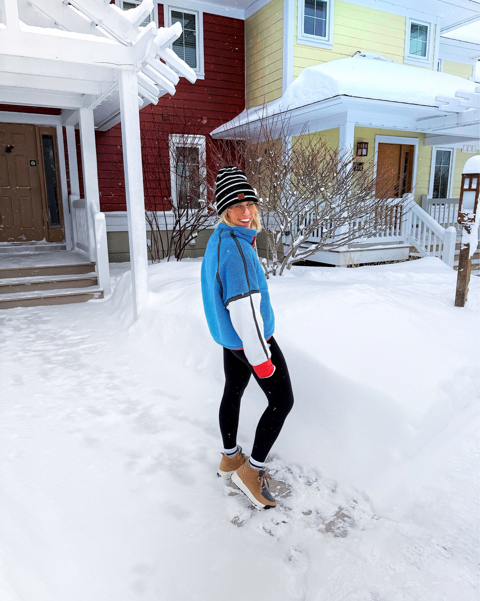 Snowy, cozy, and cute!!! I love this pullover and the boots keep my feet comfy and dry!!!
⬇️⬇️⬇️
Pullover medium
Leggings small
Boots TTS

#LTKSaleAlert #LTKTravel #LTKSeasonal