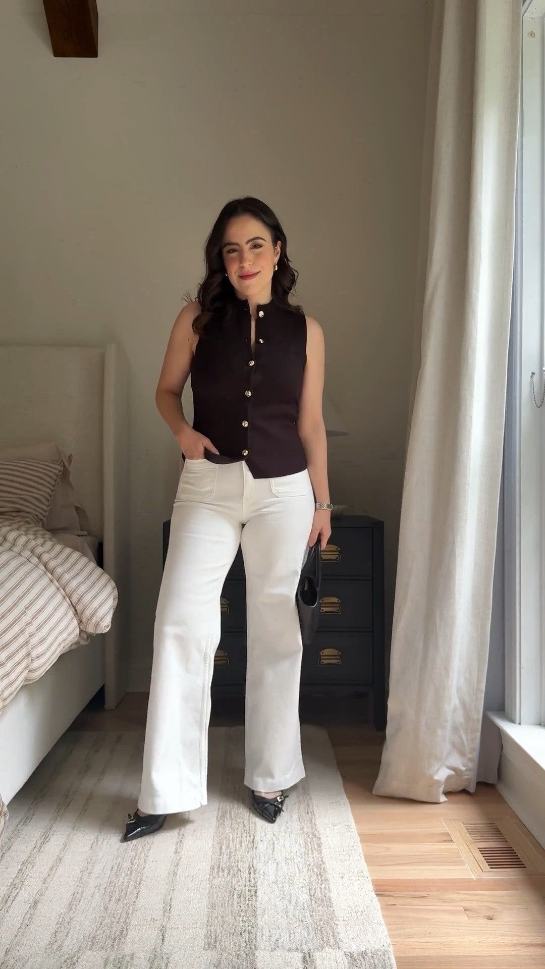 Finding white high-waisted jeans that actually work for my postpartum body had me so excited — and they're under $60! The top is just as good of a find at under $50. Such a flattering combo!

trendy outfit, petite fashion, elevated basics, styling tips, postpartum style, affordable fashion, high waisted jeans, outfit inspo, mom style, budget friendly, white jeans

#LTKootd #LTKPetite #LTKU