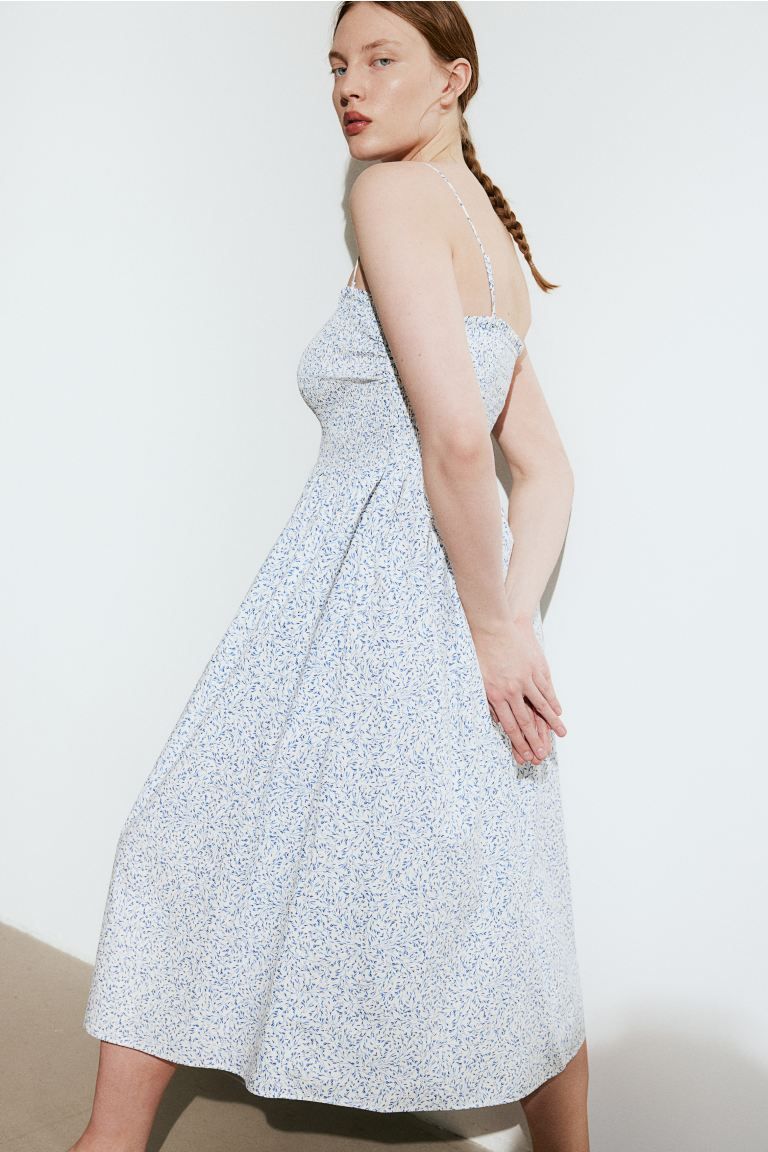 Smocked-bodice Dress - Sweetheart Neckline - Sleeveless - Cream/floral - Ladies | H&M US | H&M (US + CA)