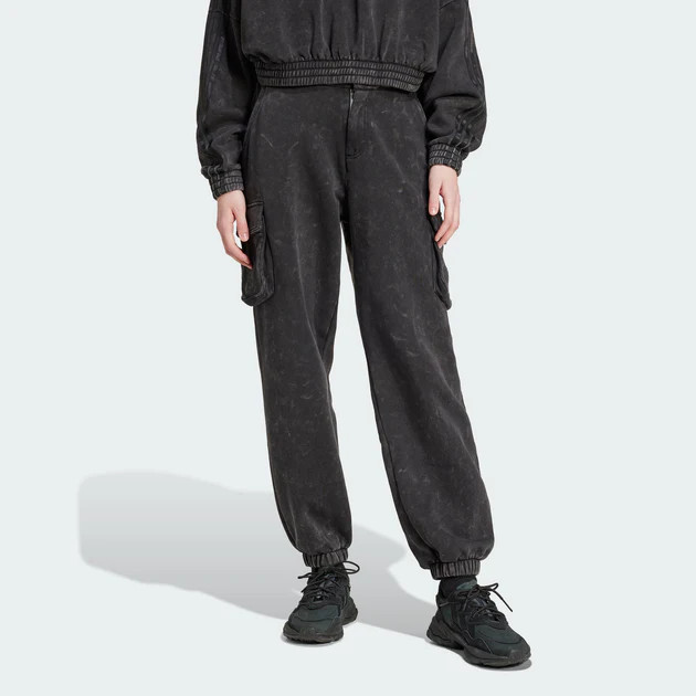 Women's adidas WASH CARGO PANT | Shop Simon