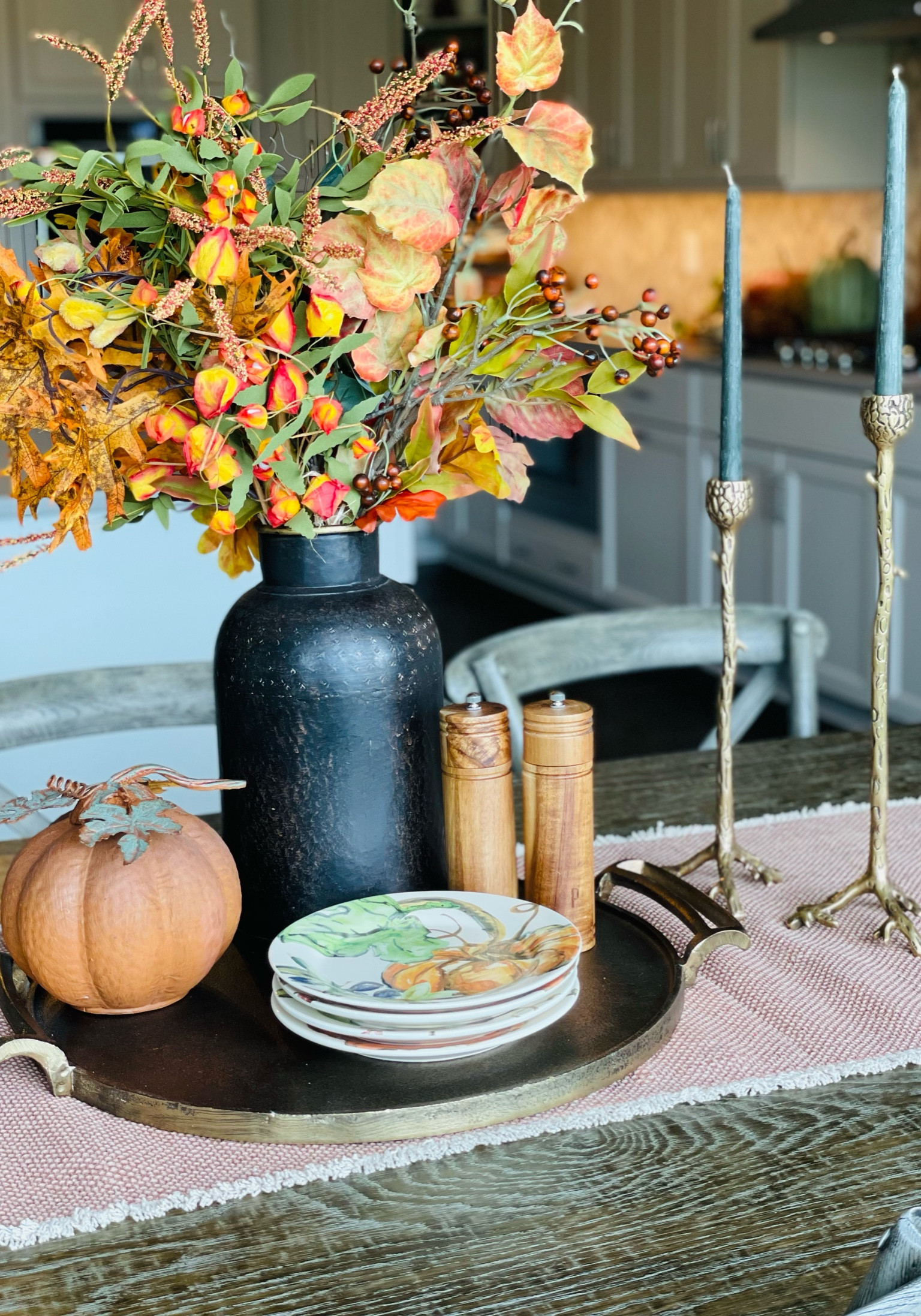 Bring a touch of autumn to your home by styling a metallic tray with some fall decor  and functional kitchen items.  It’s a great way to welcome the season!

#LTKSeasonal #LTKstyletip #LTKhome