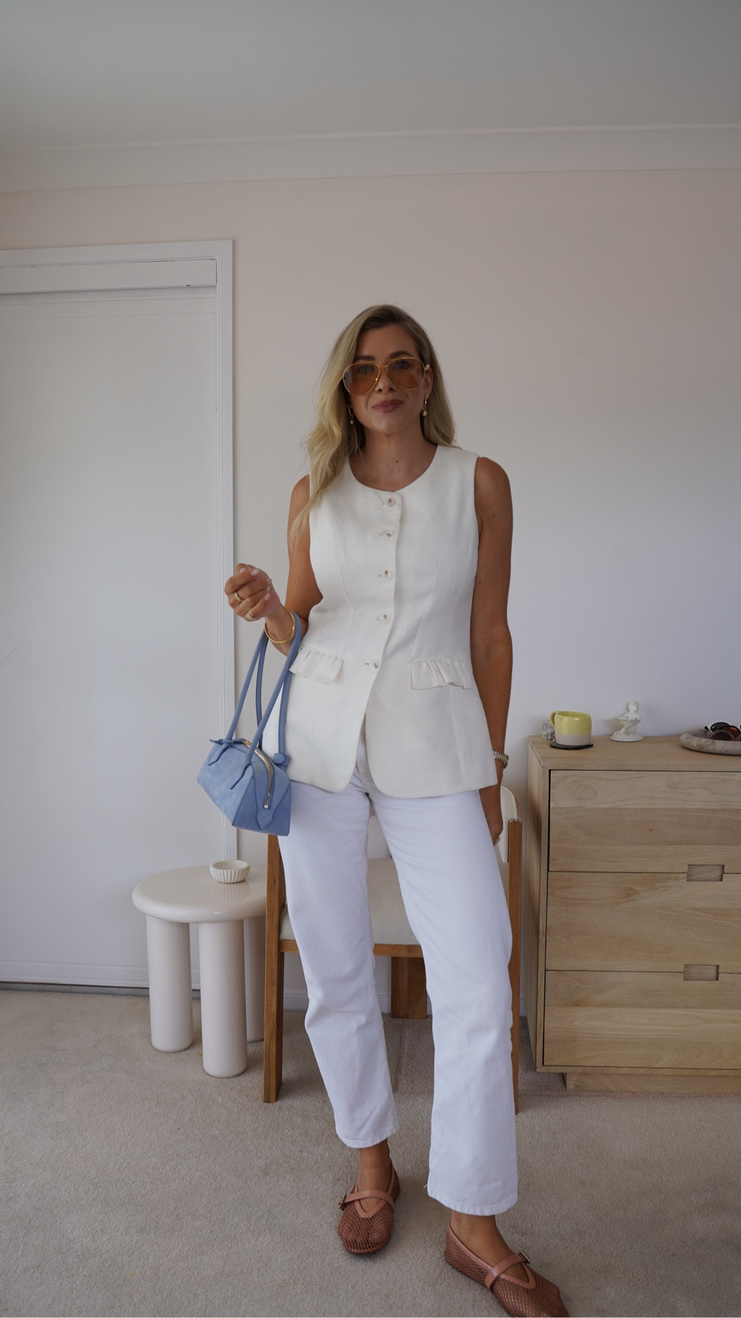 Sunglasses can change an outfit

As a little birthday present to myself, I've selected two oversized and fun sunglasses from @netaporter to style for everyday and events.

Sunnies Bottega Veneta and Chloe
Vest is a M from Posse
Jeans are a 27 agolde 
Ballet flats are size 40 Alicia 

#LTKsummer #LTKaustralia #LTKstyletip