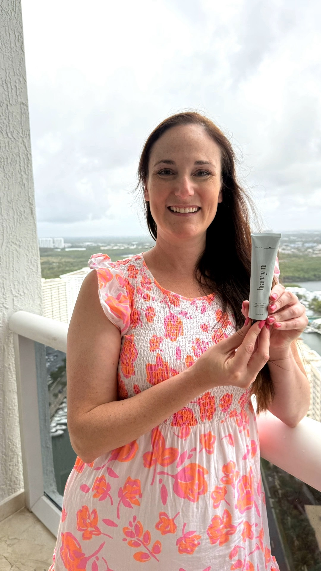 So obsessed with these hand creams lately. The Havyn Comforting Collagen Hand Creams smell SO good and I always keep one in my bag especially when I’m traveling because my hands get so dry.

They’re super moisturizing but not greasy at all, and I love that they’re completely clean free from allergens, toxins, and all the harsh stuff, so they’re perfect for sensitive skin.

I have both the Grace and Hope scents and honestly can’t pick a favorite… they’re clean, light, and just make you feel put together.

You can grab them now at Anthropologie. Linking both here.

@havynco @anthropologie
#gifted #ltkbeauty #cleanbeauty #sensitiveskin #anthropologiestyle

#LTKselfcare #LTKmorningroutine #LTKdayinmylife