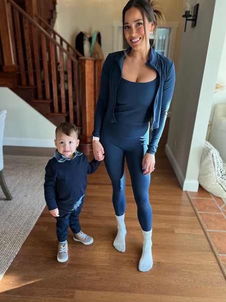 Navy vibes with my mini 💙🩶

#LTKkids #LTKSeasonal #LTKfitness