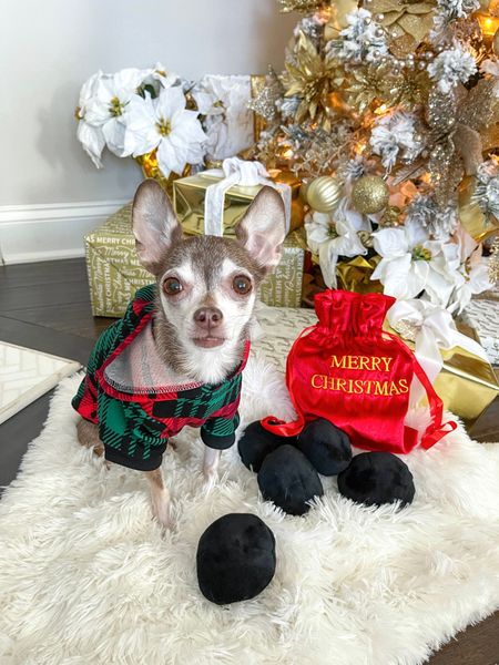 Coal for Christmas!

Christmas dog toy, dog clothes, dog hoodie, dog blanket 

#LTKHoliday #LTKfamily #LTKSeasonal