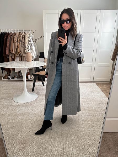 Mango gray maxi coat with a menswear fit. Took my normal size. The xxs was too small. 

Coat - mango xs
Sweater - Everlane xs
Jeans - AGOLDE 24
Boots - Stuart Weitzman 35
Bag - Celine 
Sunglasses - YSL