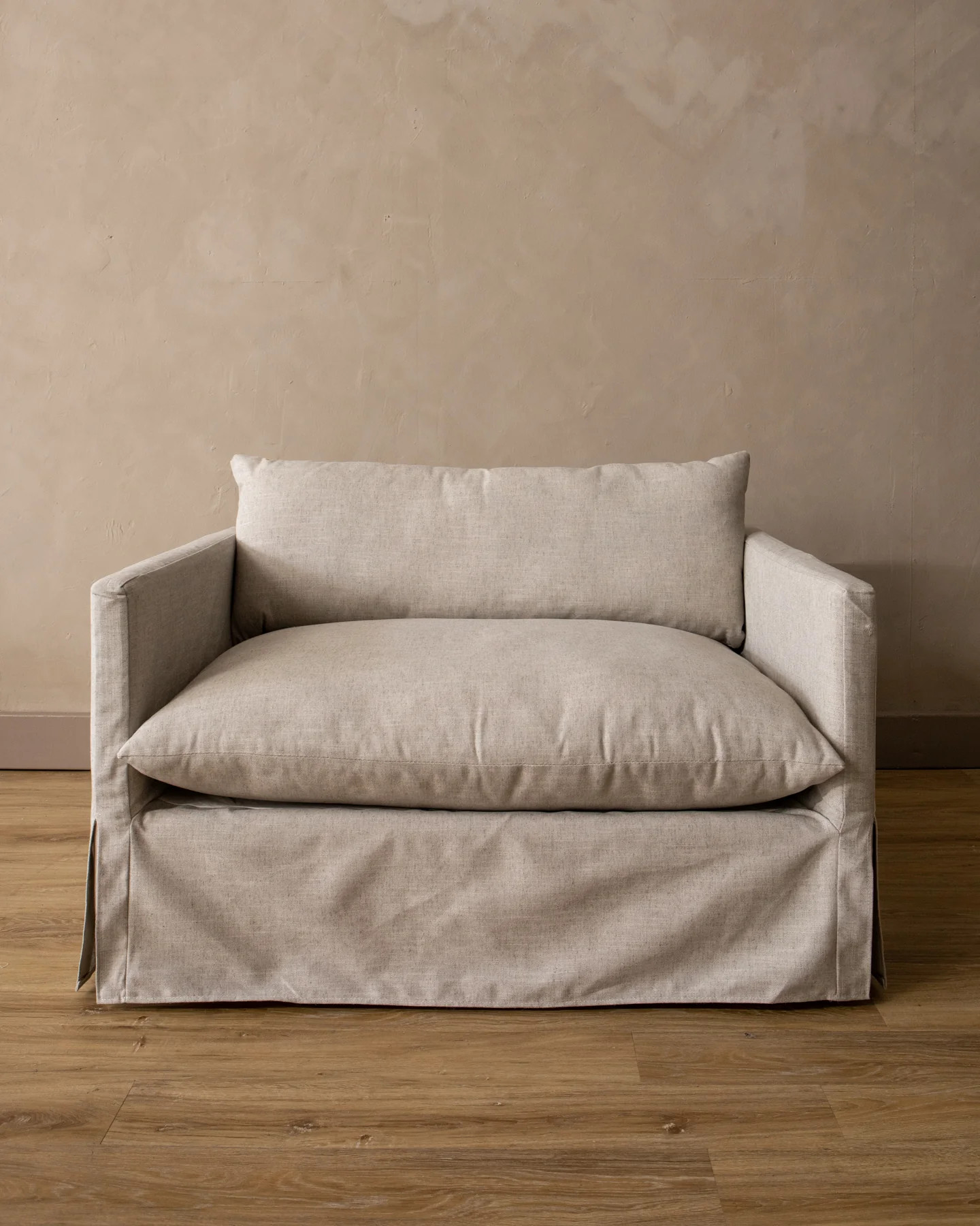 Sky Chair-and-a-Half - Floor Model | The Vintage Rug Shop