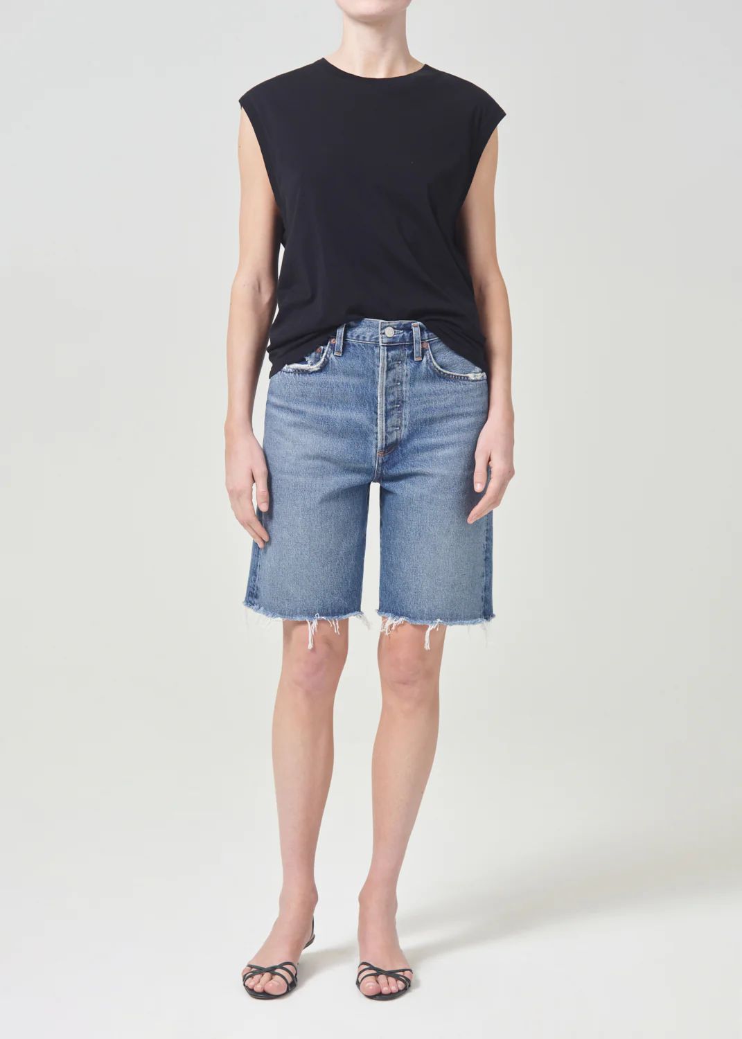 90's Mid Rise Loose Short in Precision | AGOLDE