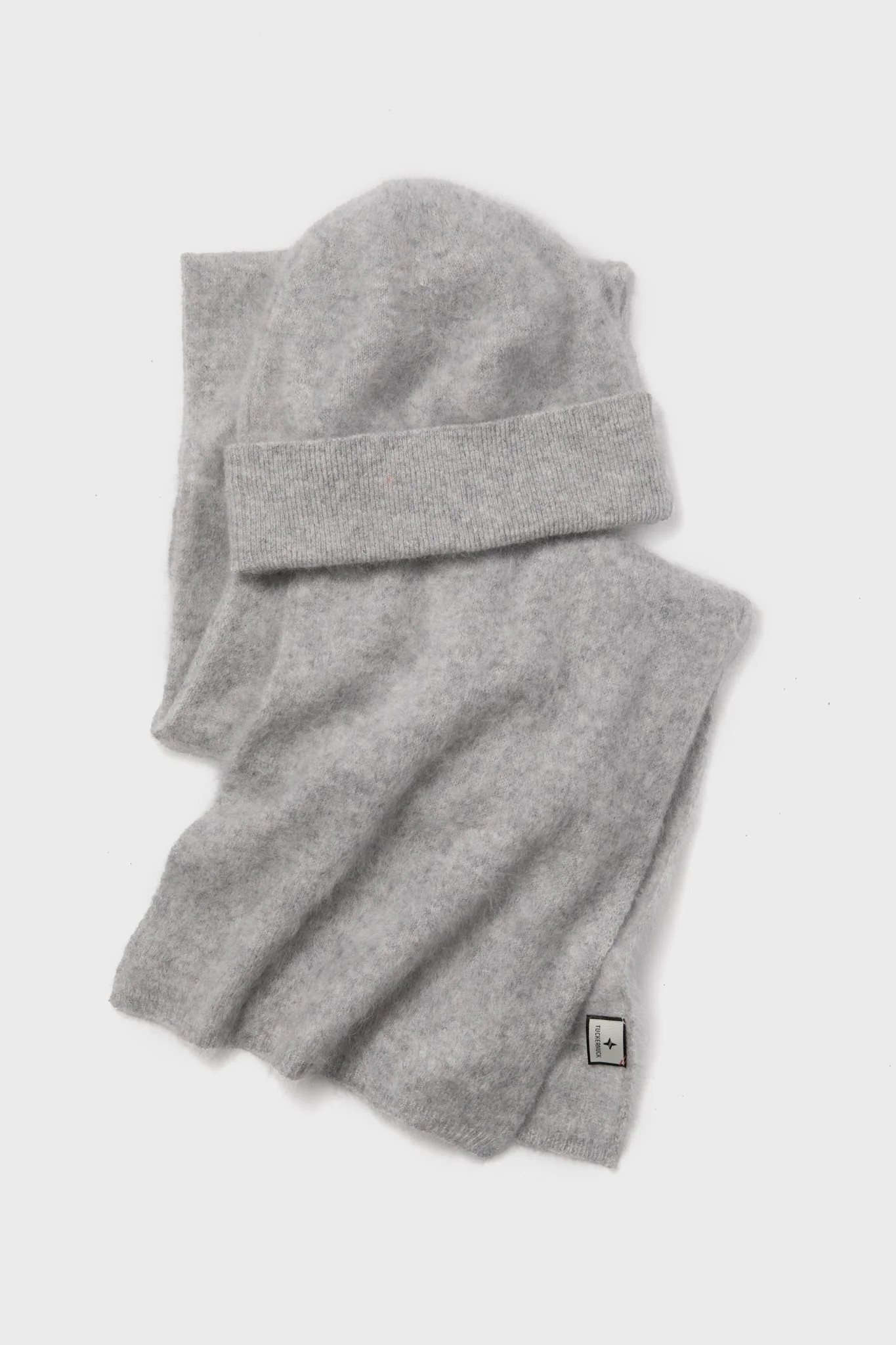 Gray Cashmere Hat and Scarf Set | Tuckernuck (US)