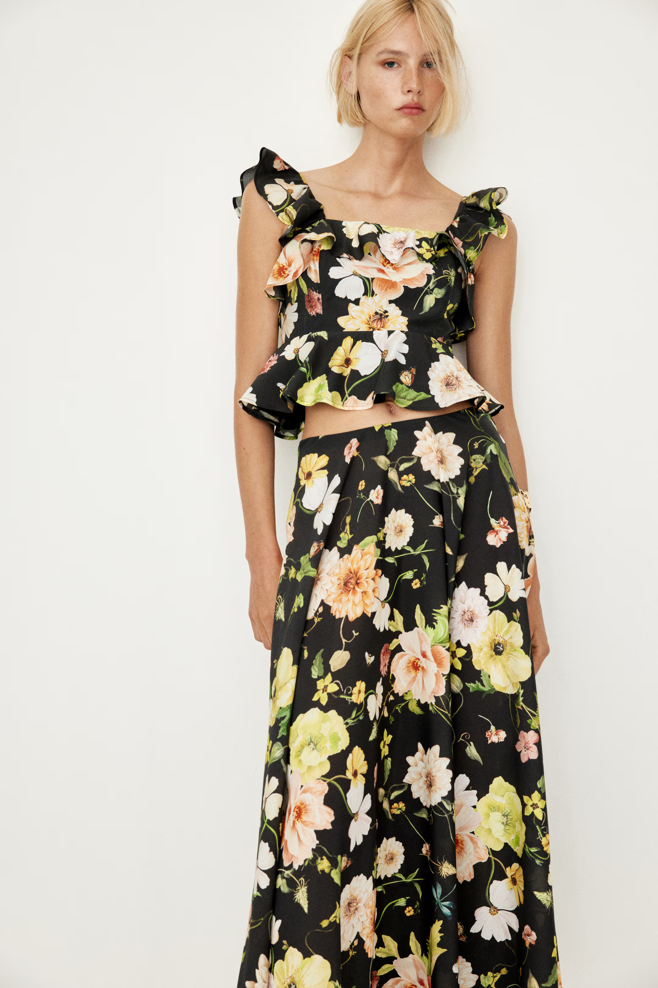 Voluminous maxi skirt | H&M (UK, MY, IN, SG, PH, TW, HK)