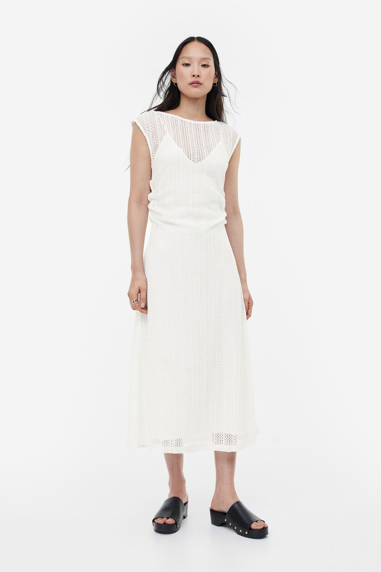Crochet-look dress | H&M (UK, MY, IN, SG, PH, TW, HK)