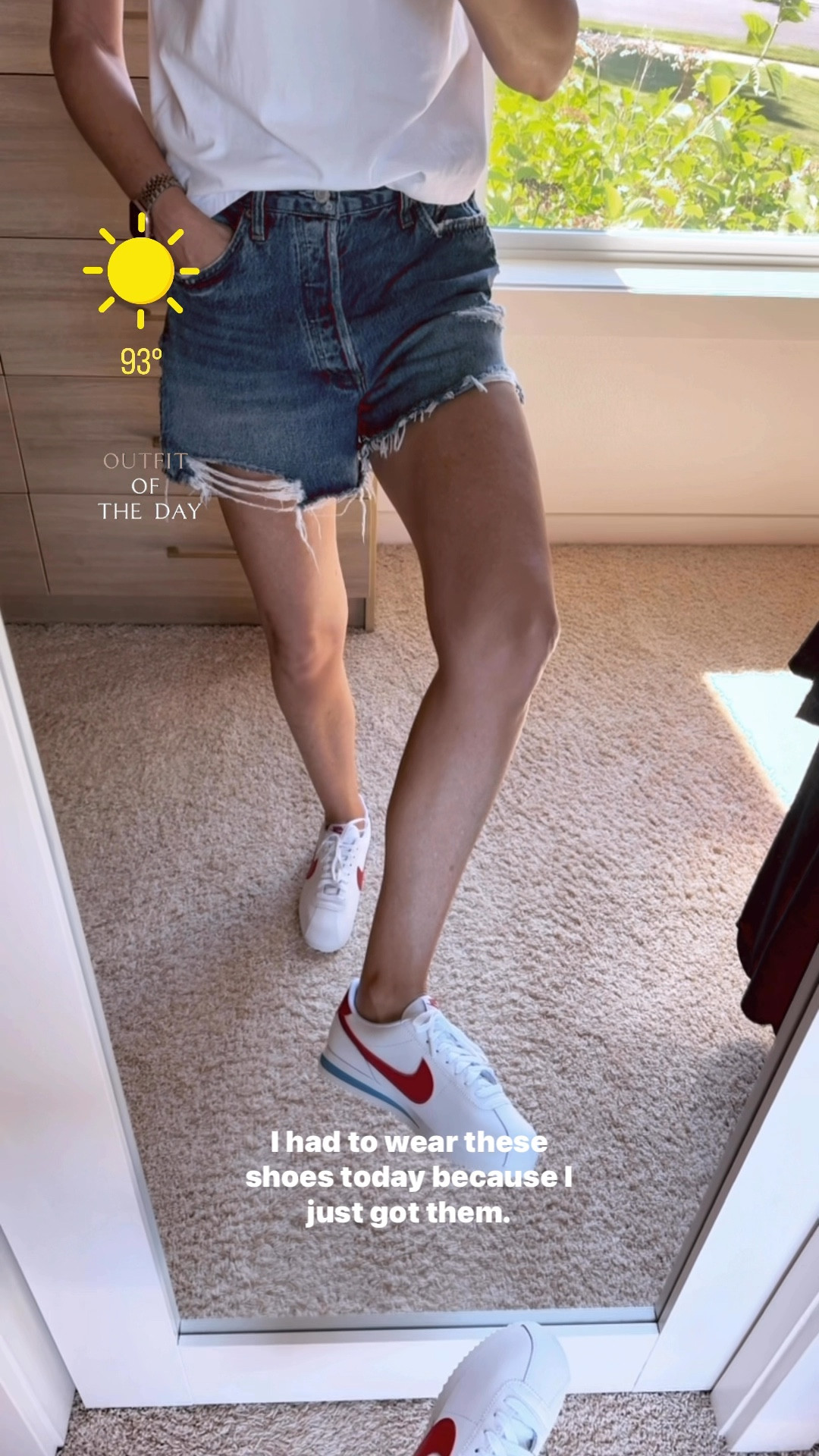 Summer mom outfit, denim shorts, Nike sneakers

#LTKOver40 #LTKSummerEdit #LTKFindsUnder100
