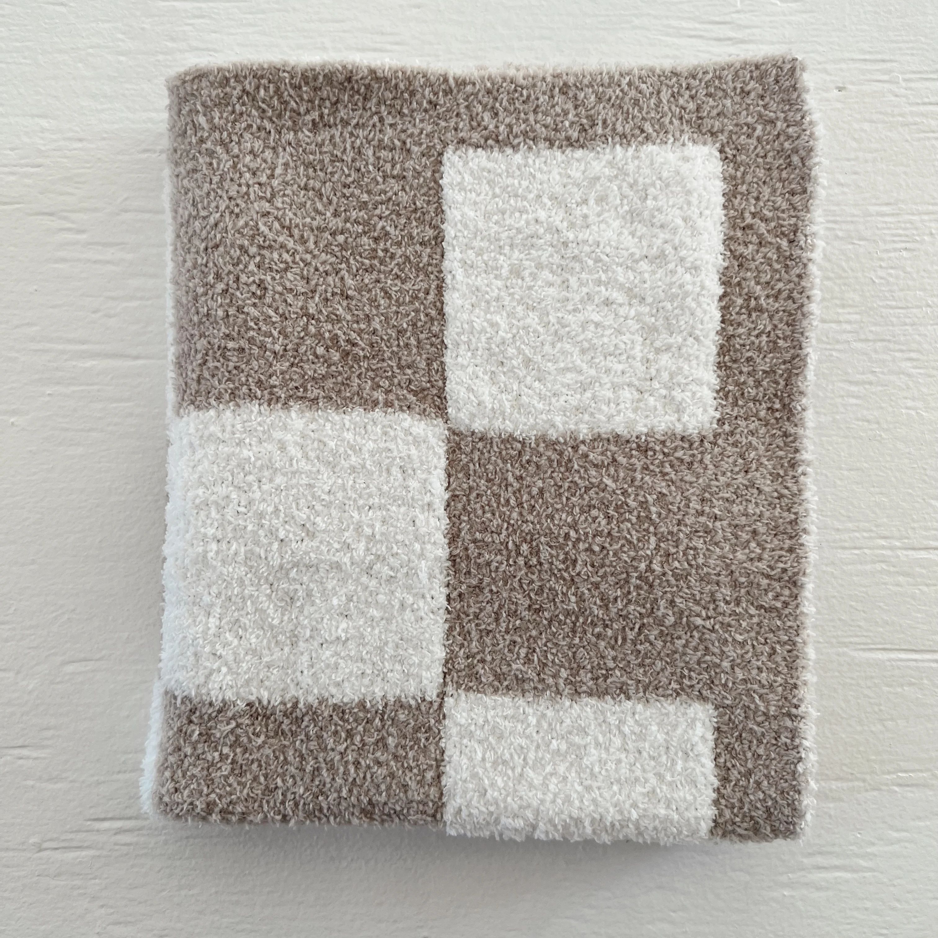 Phufy™ Bliss Checker Mini Blanket, Cocoa | SpearmintLOVE