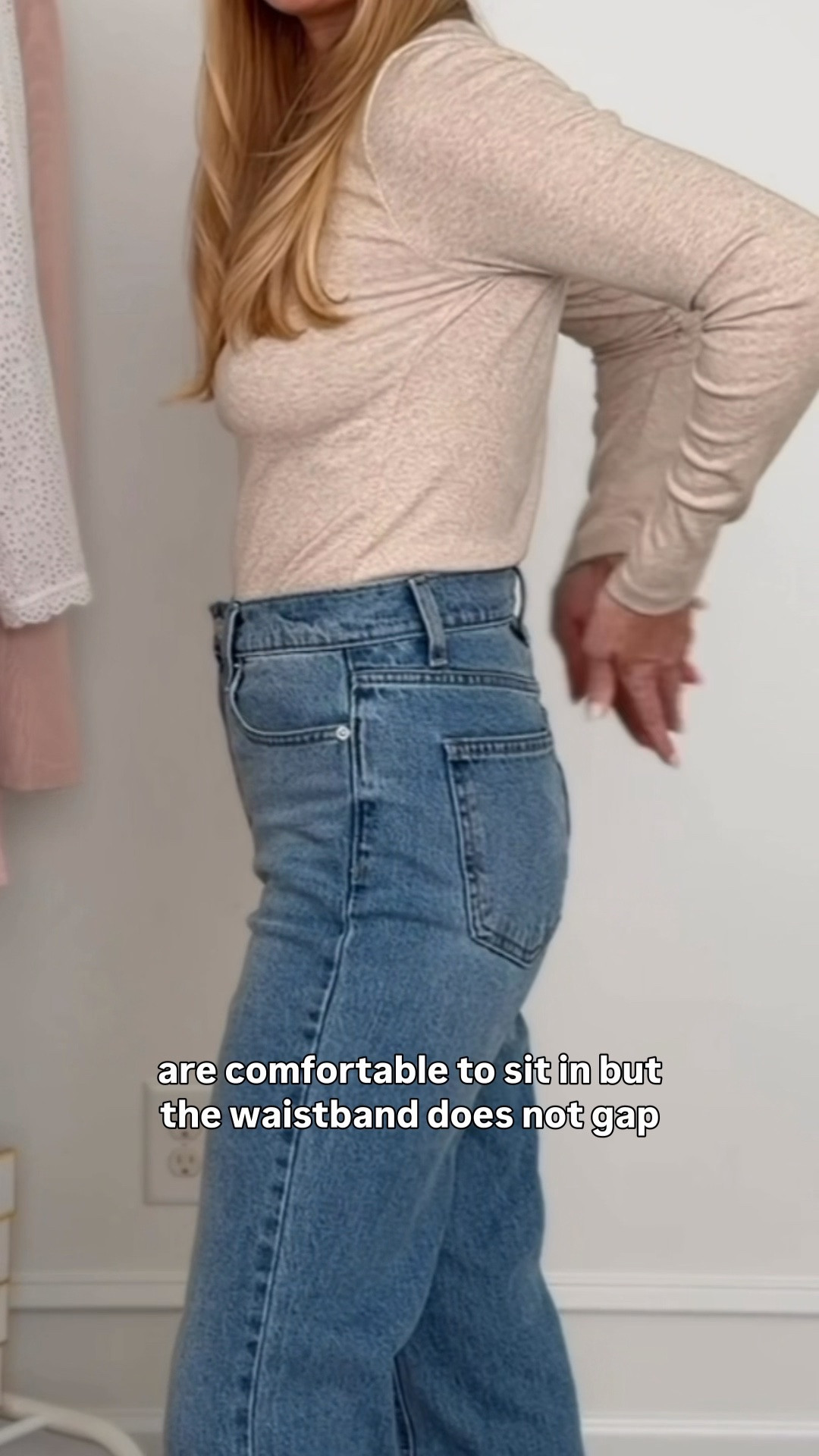 Here’s a clip from my recent YouTube video reviewing 25 new arrivals from Walmarts new scenario line! These jeans have been a best seller and I’m not surprised… they’re only $20 and have a perfect fit!! Wearing a size 4 in the 30inch inseam. For the full video, search Amanda John on YouTube 🫶🏻