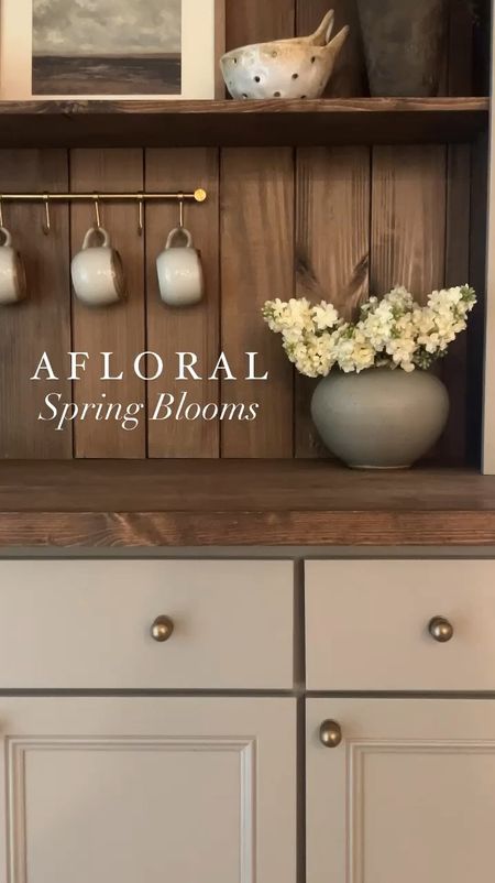 Afloral Spring Blooms | faux florals | spring decor | summer decor | shelf styling | vase | lilacs | home decor 

Use my code “CREATOR” for 10% off orders of $75+

#LTKFindsUnder100 #LTKFindsUnder50 #LTKHome