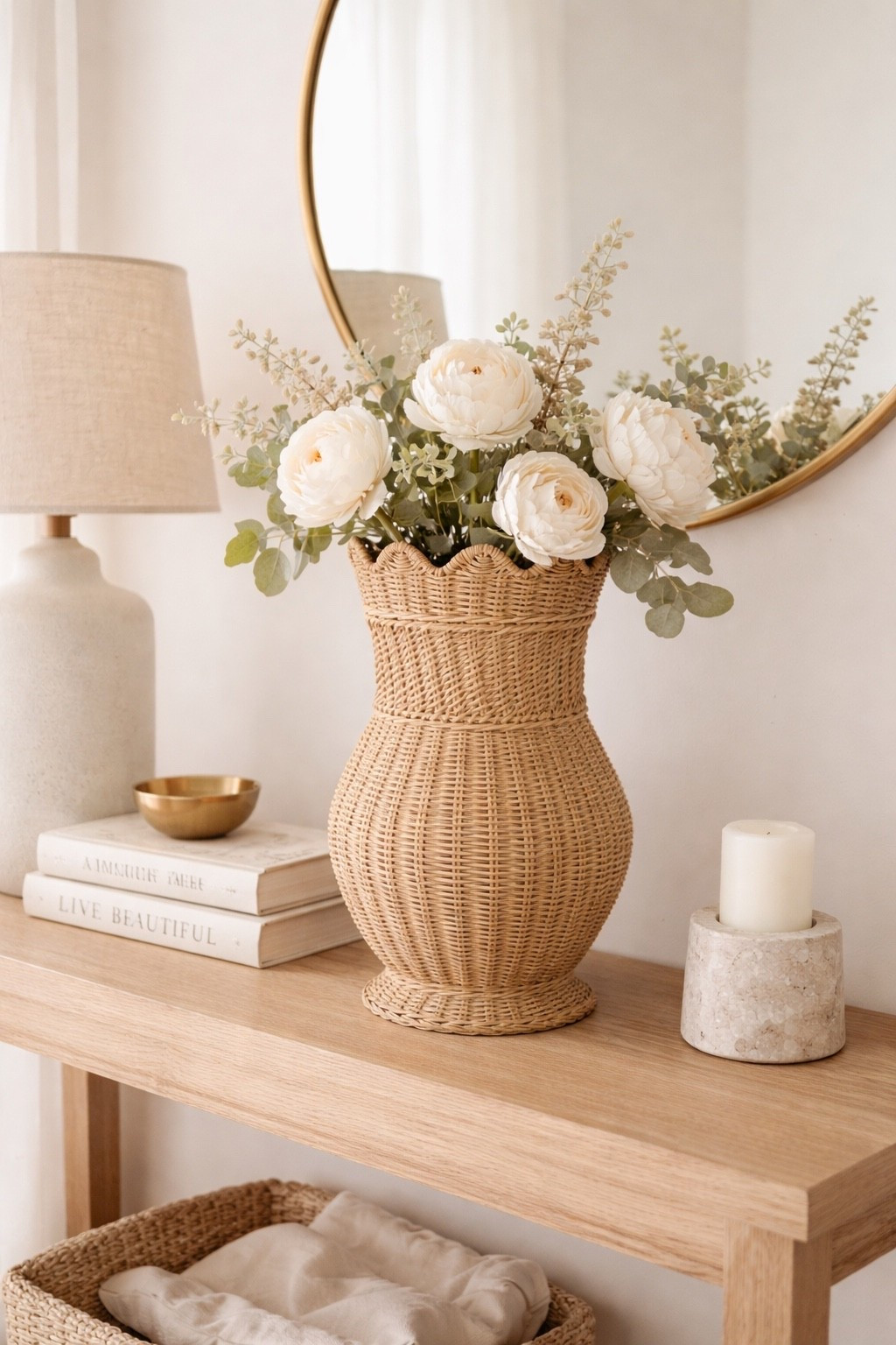 This scalloped woven vase from Threshold at Target is the moment 🤍

The shape. The texture. The subtle scallop detail at the top. It looks like something straight out of a McGee & Co catalog… but it’s only $30 and currently IN STOCK 🙌🏼

It looks great styled with soft cream florals and eucalyptus for that effortless modern organic look. It instantly warms up an entry table, console, or kitchen island without feeling busy.

If you love neutral, textured pieces that elevate a space without breaking the budget… this is it.

Run don’t walk- this one will not stay in stock long.

Linked on my LTK 🤍

#LTKHome #TargetStyle #ThresholdDesign #StudioMcGeeStyle #neutralhomedecor 

#LTKHome #LTKSeasonal