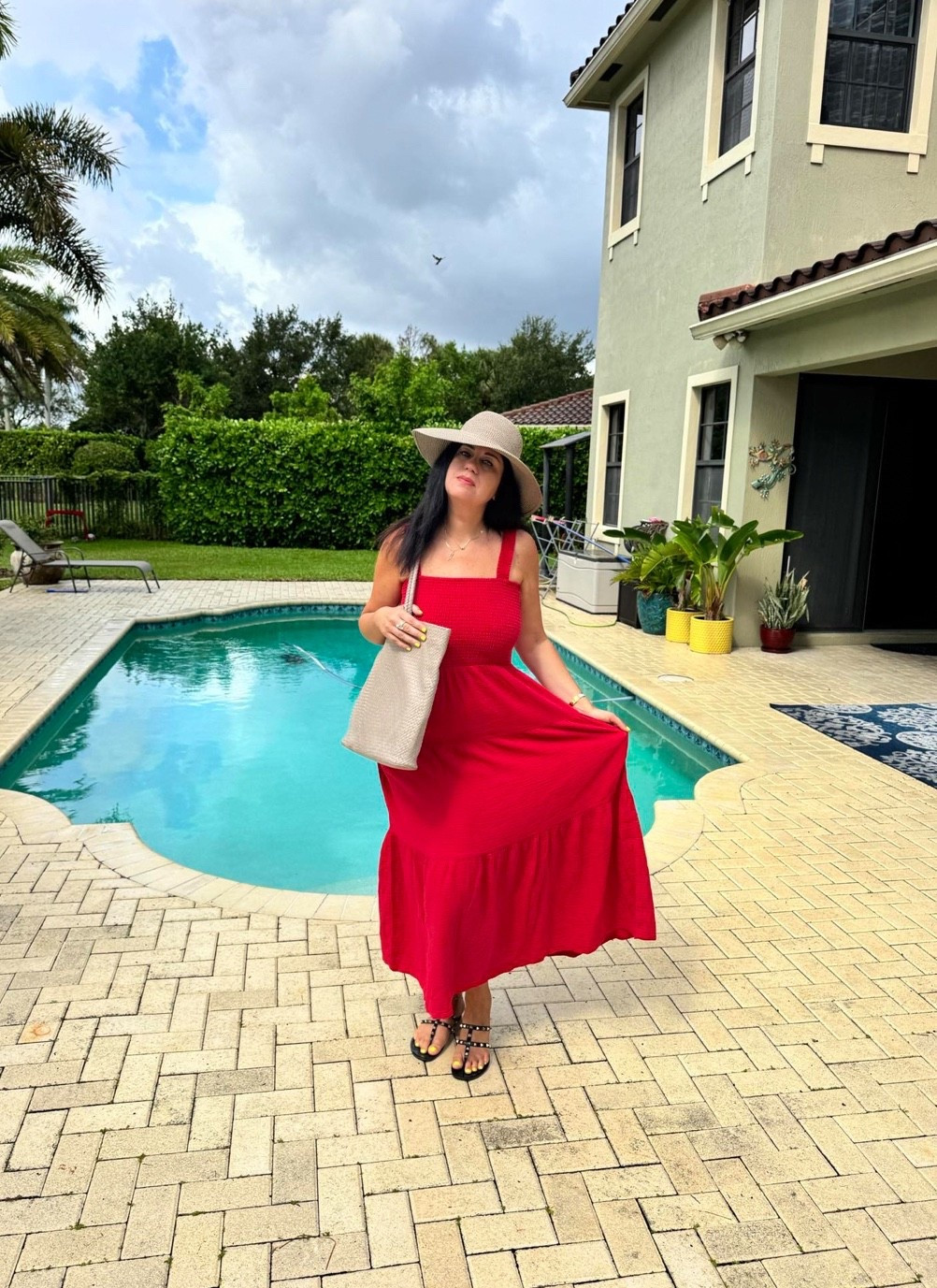 ❤️ I found the most perfect red summer dress at Quince! Light, airy, cheerful & has pockets!! What else can you ask for? 
❤️Made from 100% Organic Cotton Gauze and can be easily dressed up or down for your next vacation. Looks gorgeous on photos as well!
❤️ You can score it here for only $59 in multiple colors: 🔗 https://bit.ly/44POLBS
❤️ Pair it with this fashionable leather tote. Absolutely love it & it goes well with all outfits 👉 https://bit.ly/3TXsThD

#QuincePartner @OneQuince

#LTKSeasonal #LTKSaleAlert #LTKStyleTip