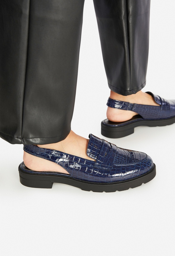 Elea Flat Loafer | JustFab