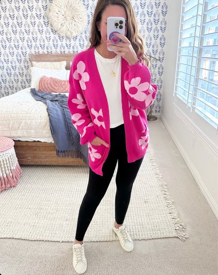 Wearing a medium in this cardi that makes me excited for Spring! Under $40! 
.


#LTKSeasonal #LTKstyletip #LTKover40