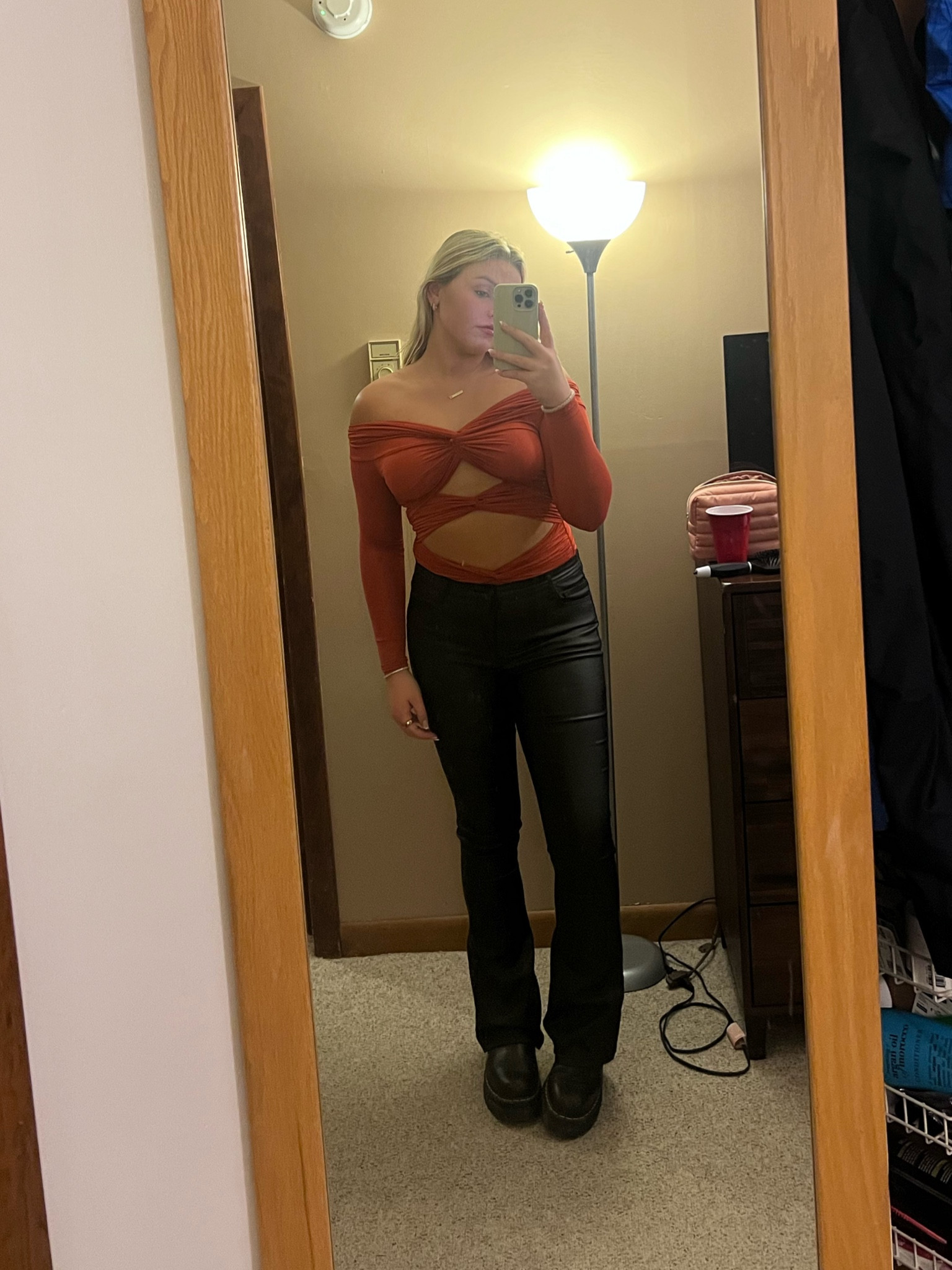 new years fit!! 
Pants: Edikted
Shirt: Ronny Kobo 


#LTKparties #LTKbeauty #LTKhome