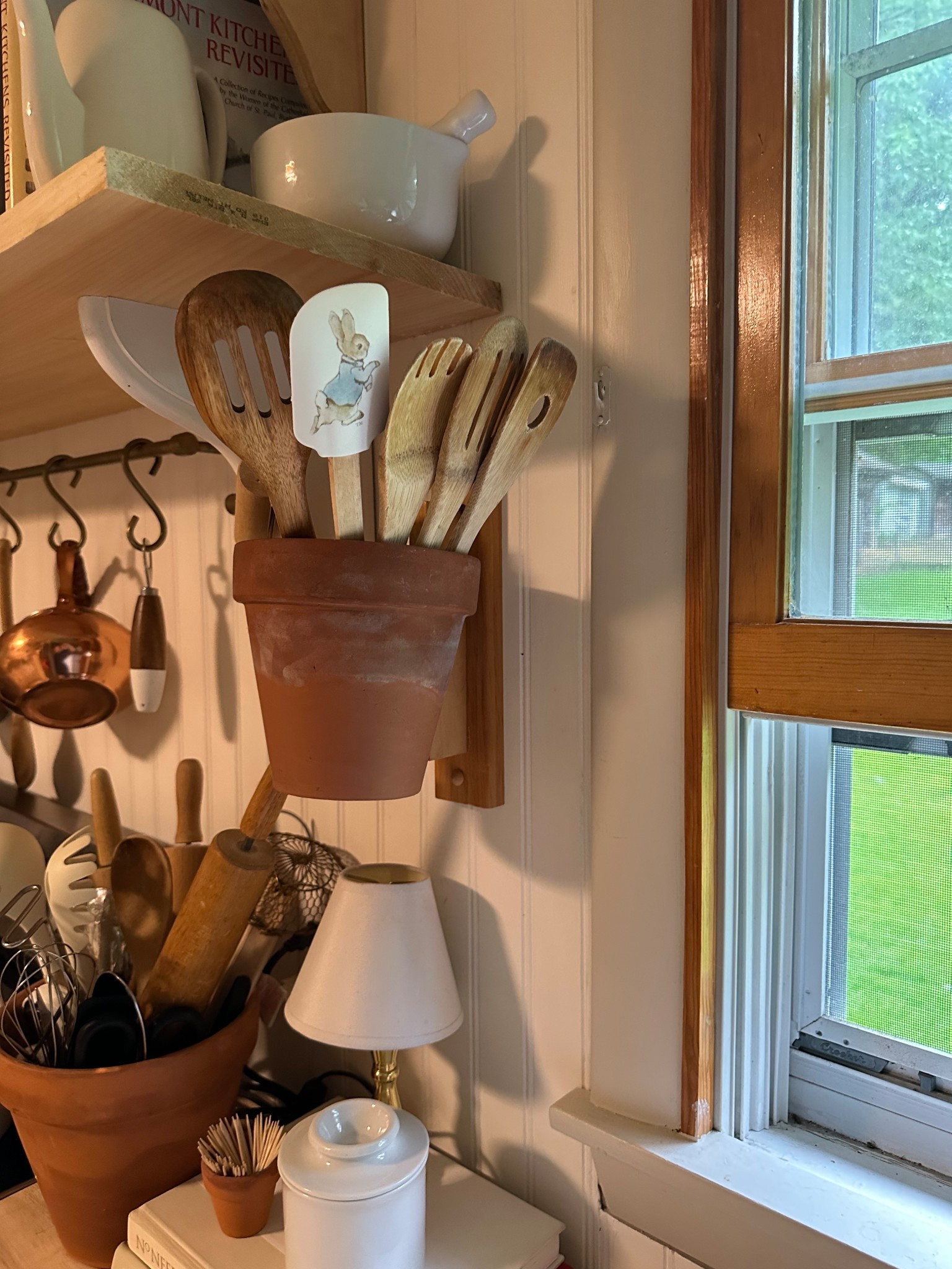 Terra cotta plant pot holders 