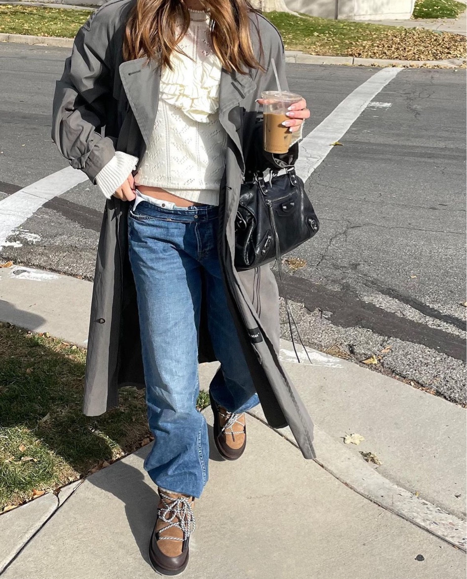 the perfect fall fit 🤍 I reach for these jeans so often! 

#LTKCyberweek #LTKHoliday